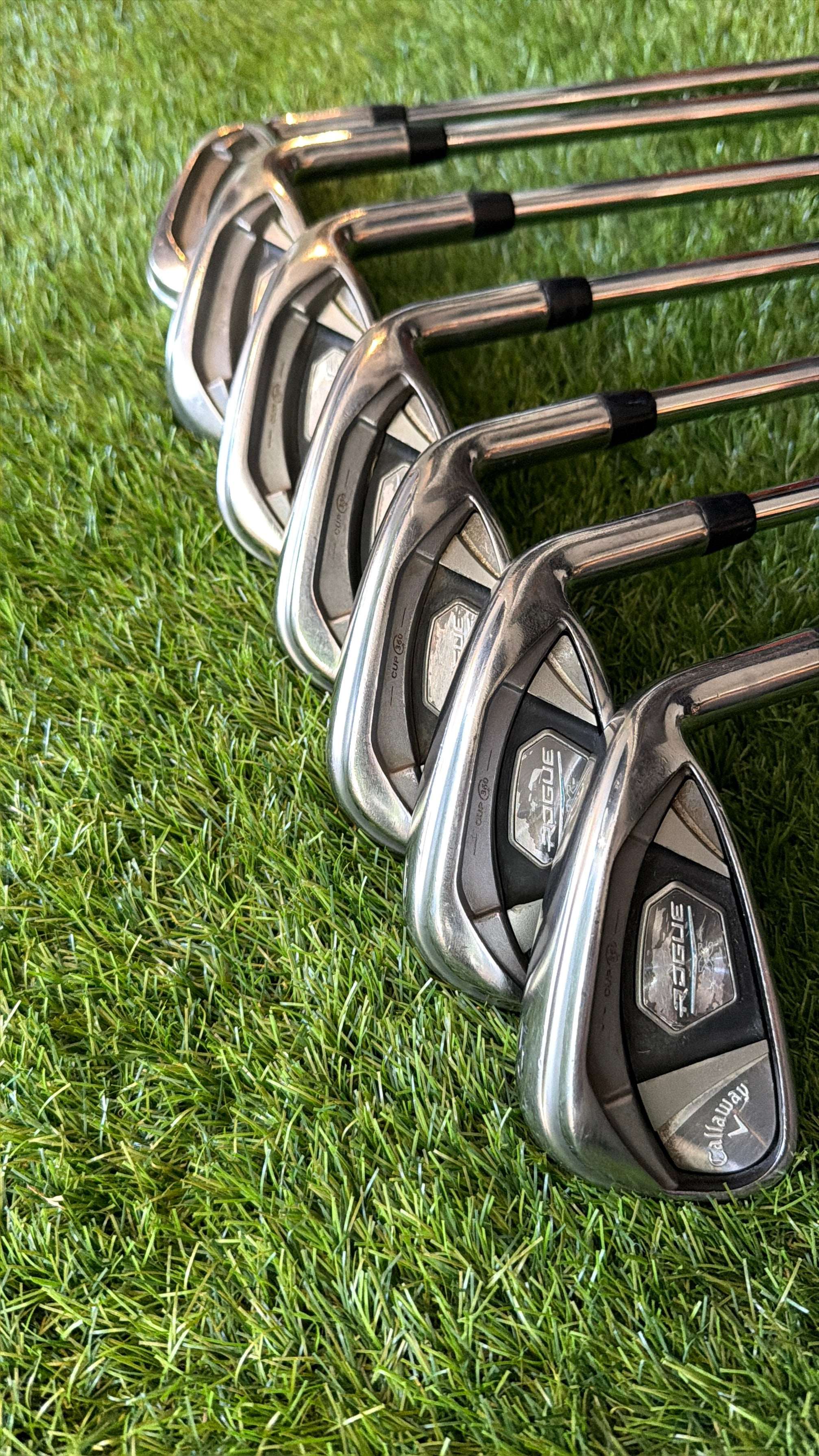 Callaway Rogue X Cup 360 IJzers – 5 t/m AW (Rechtshandig) - Thom's Golfgear