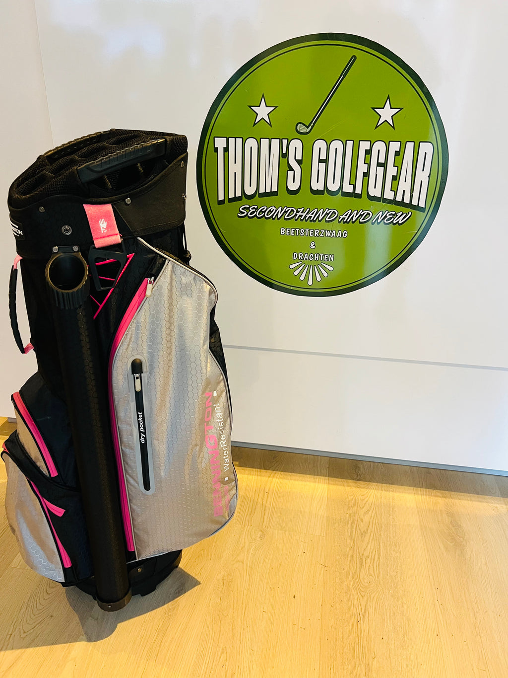 Bennington Cartbag – Grijs / Zwart / Roze