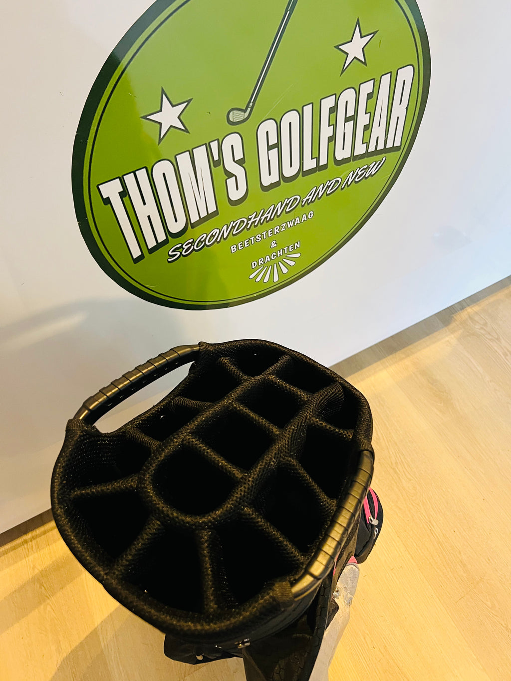 Bennington Cartbag – Grijs / Zwart / Roze