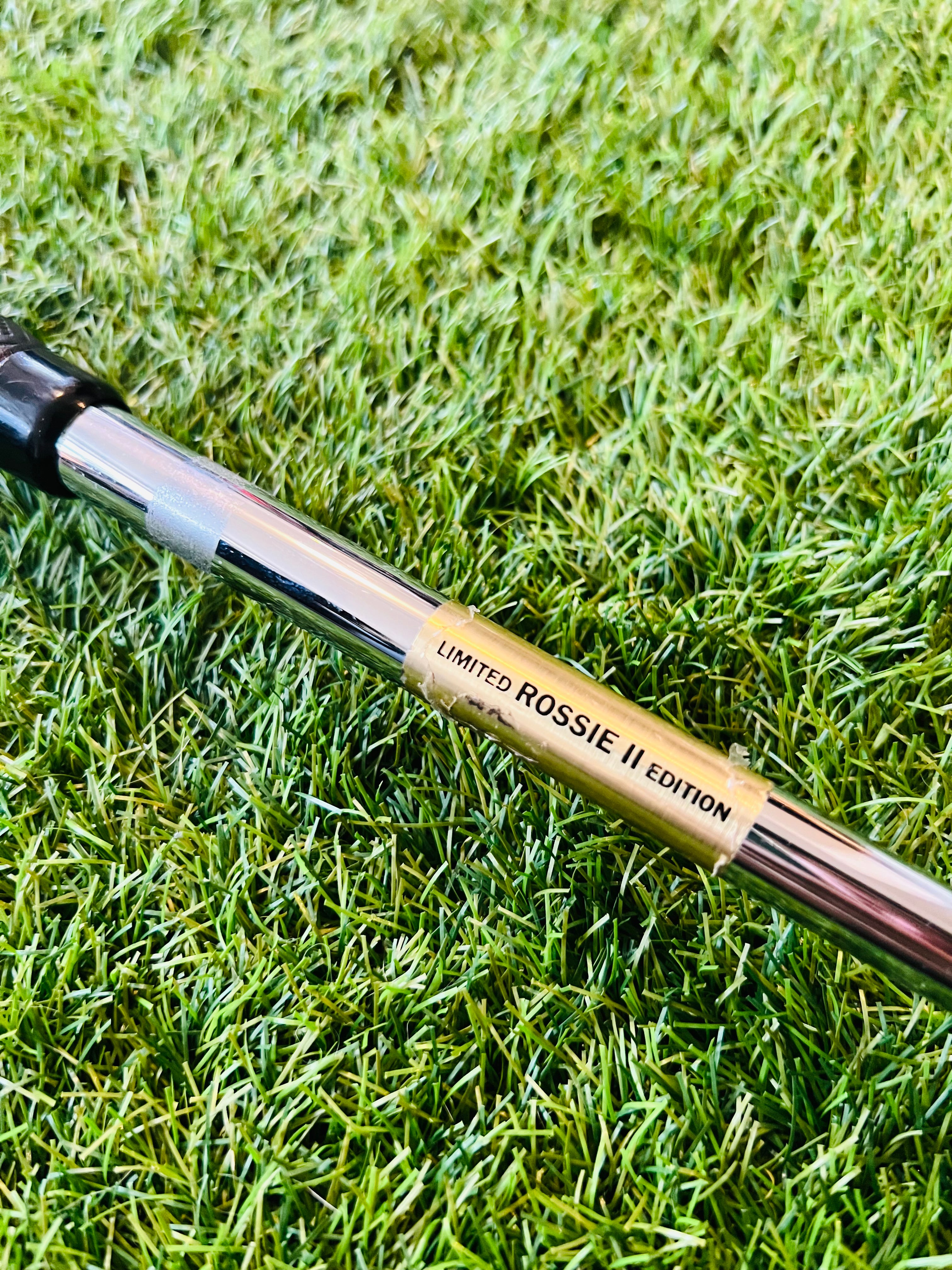 Odyssey Limited Rossie II – Limited Edition (#4468/6500) Gold Plated - Thom's Golfgear