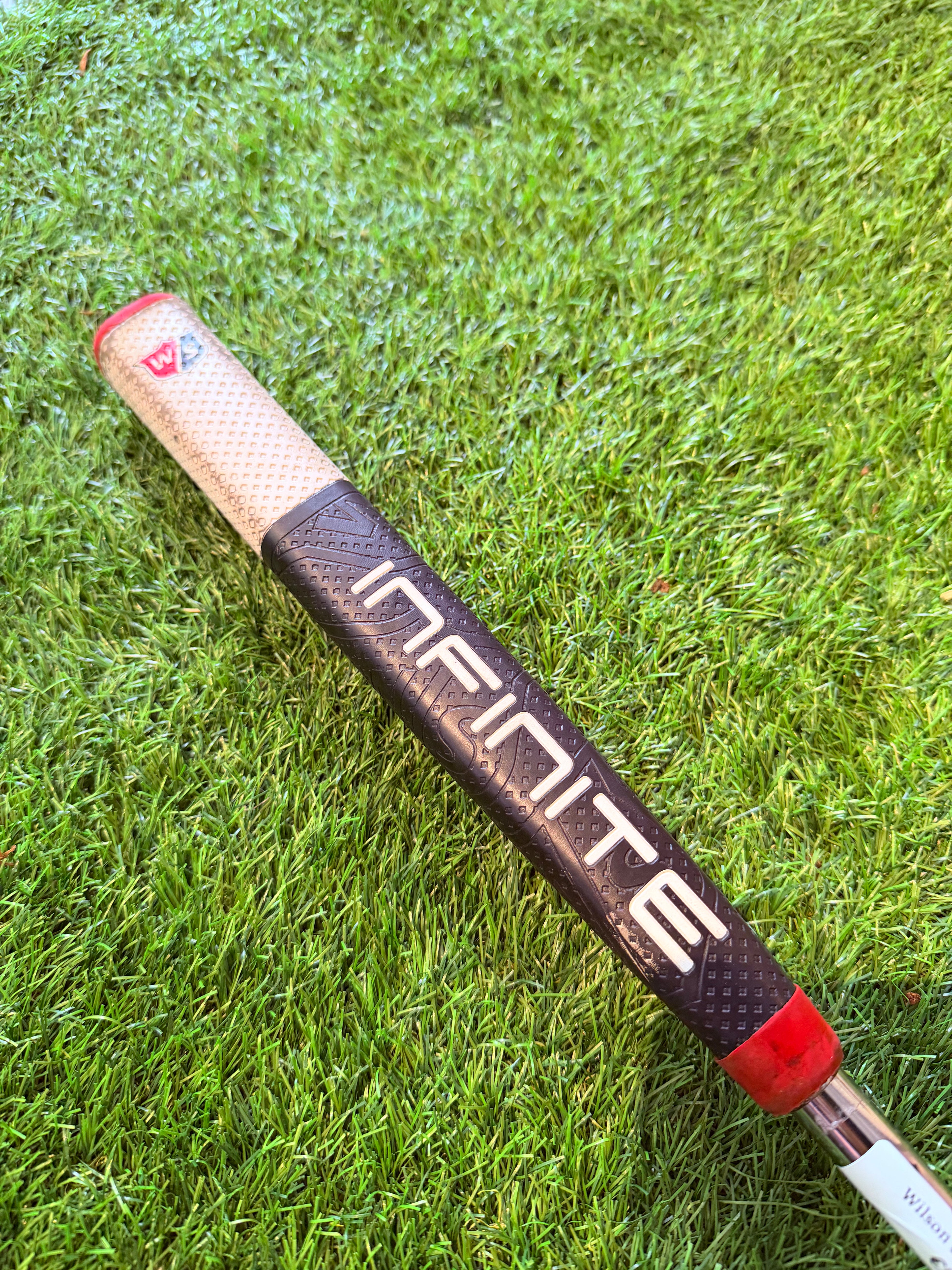 Wilson Infinite The Bean Putter – 33 inch (Rechtshandig)