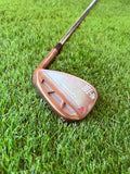 TaylorMade Hi-Toe Milled Grind wedge 52° met 9 bounce voor rechtshandige golfers, zichtbaar met metaalachtige afwerking