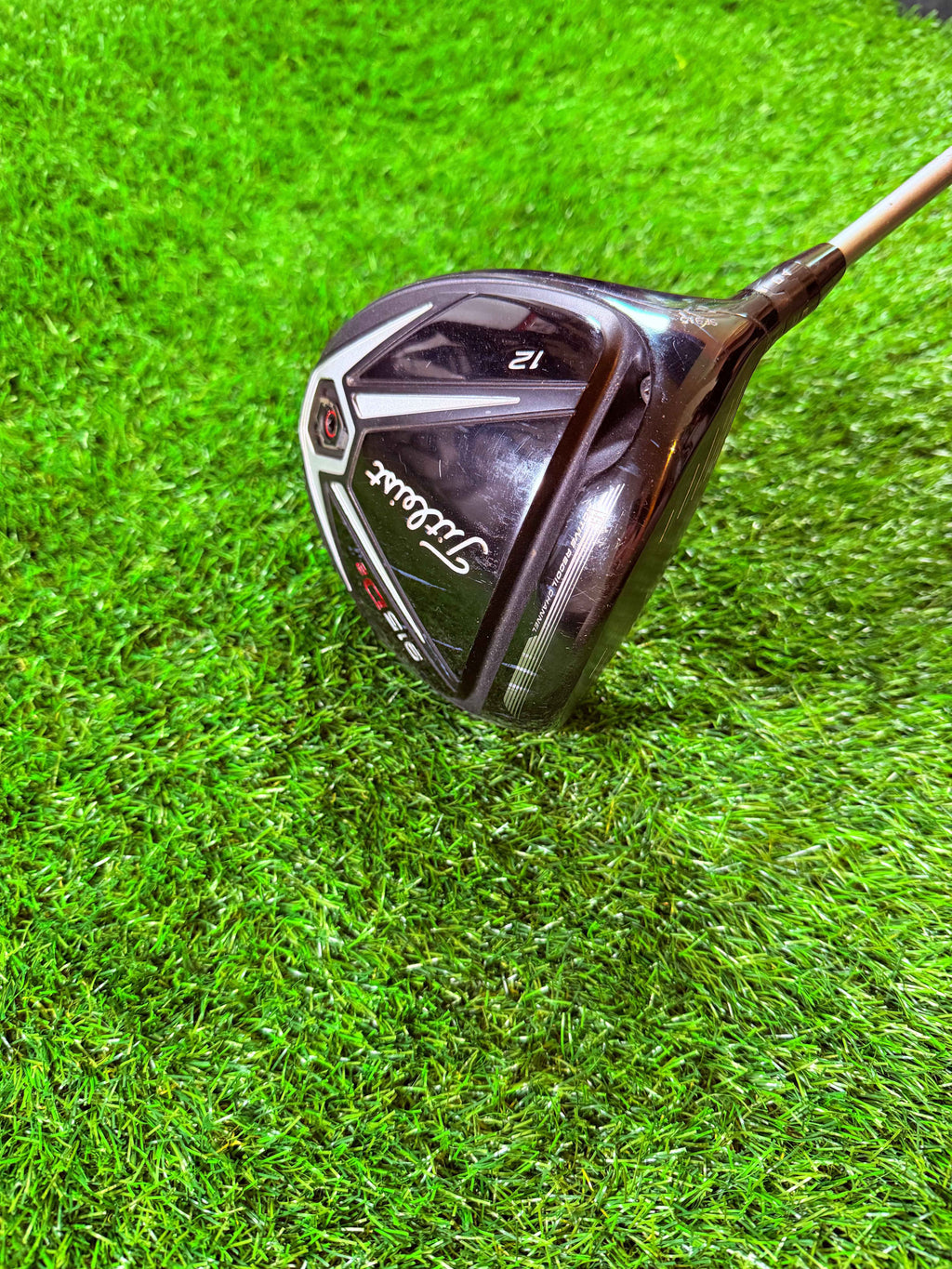 Titleist 915D2 Driver – 12° (Linkshandig)