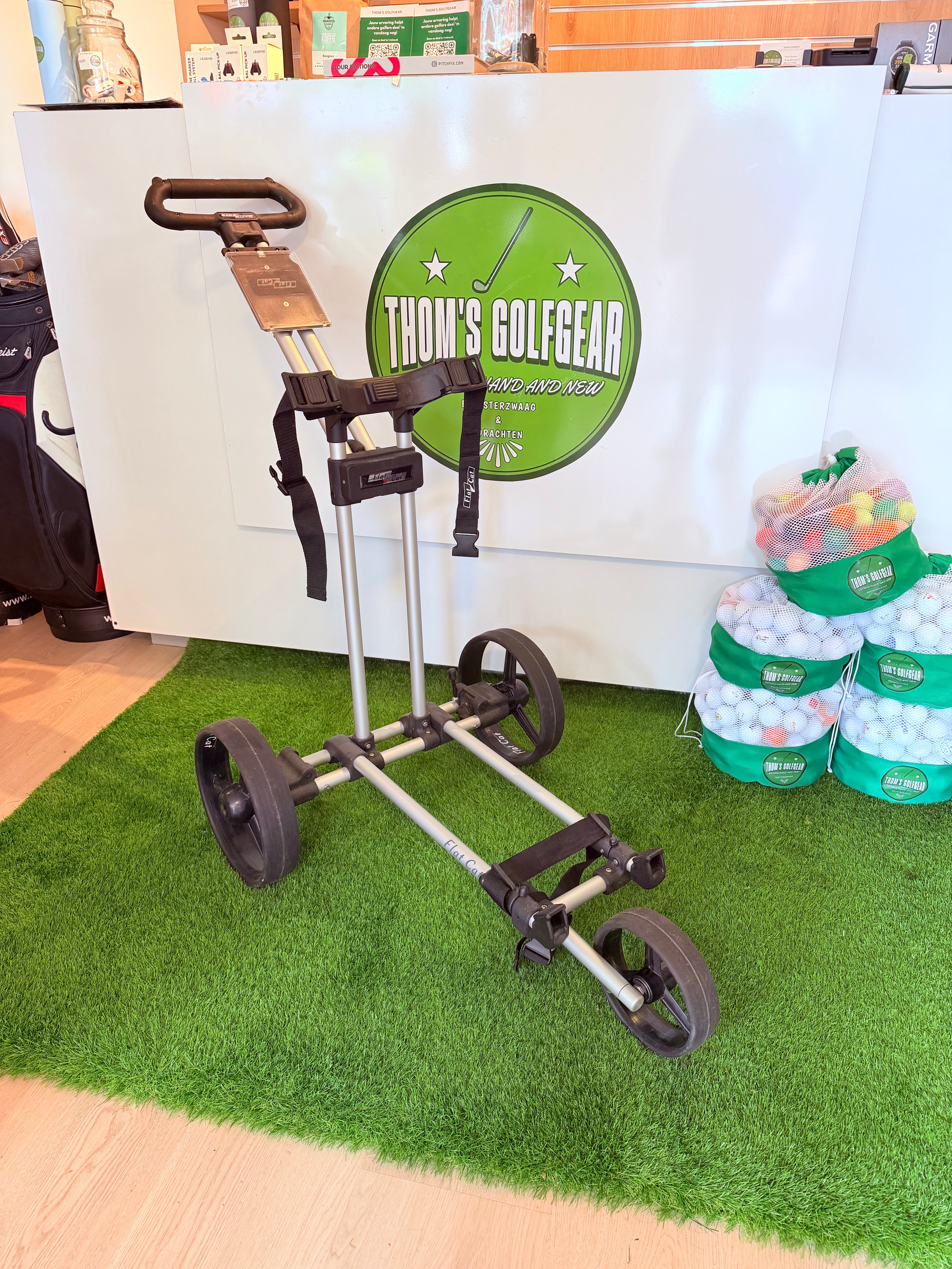 Flat Cat Push and Pull Trolley