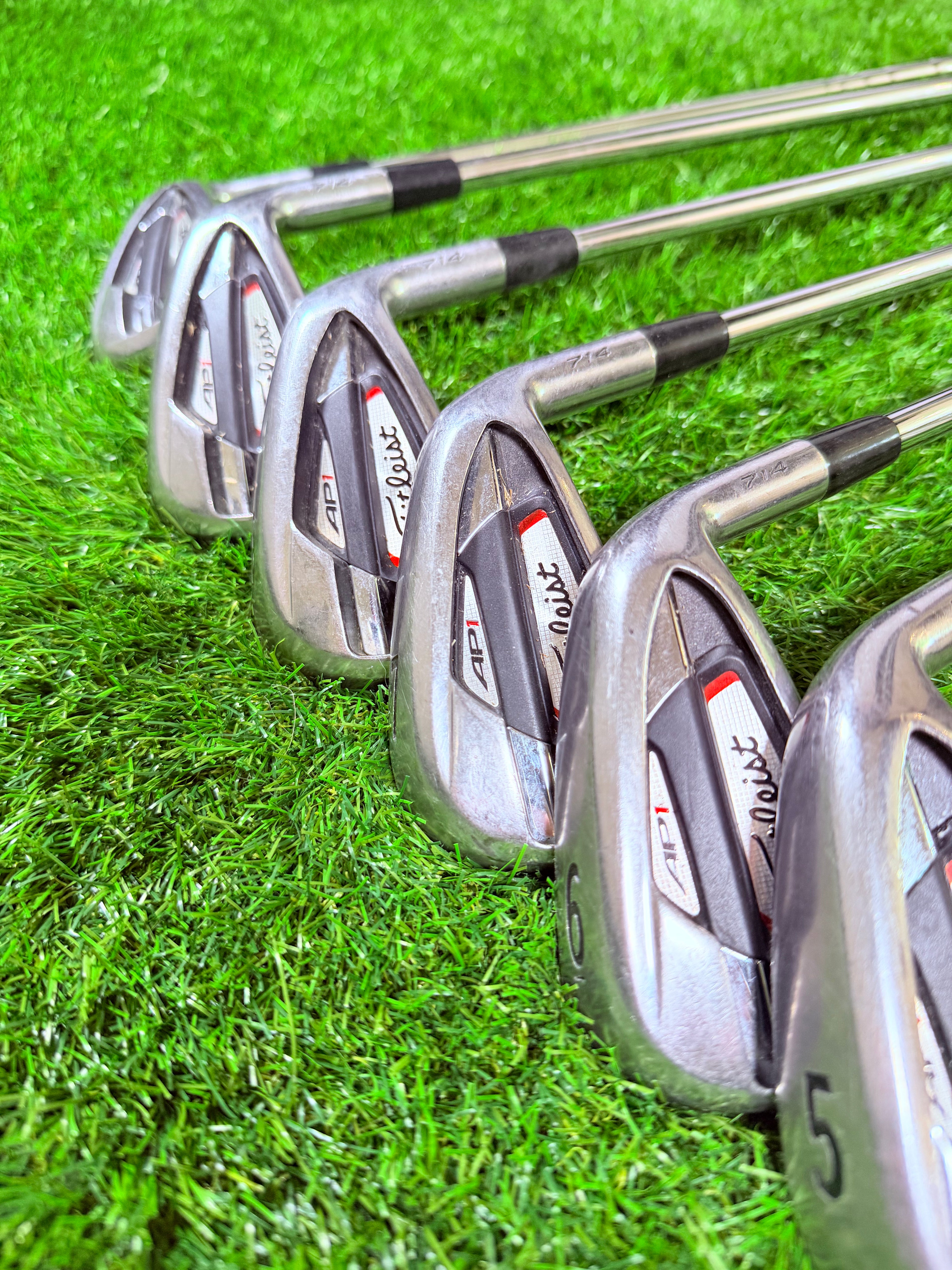 Titleist AP1 714 IJzers – 5 t/m PW (Rechtshandig)
