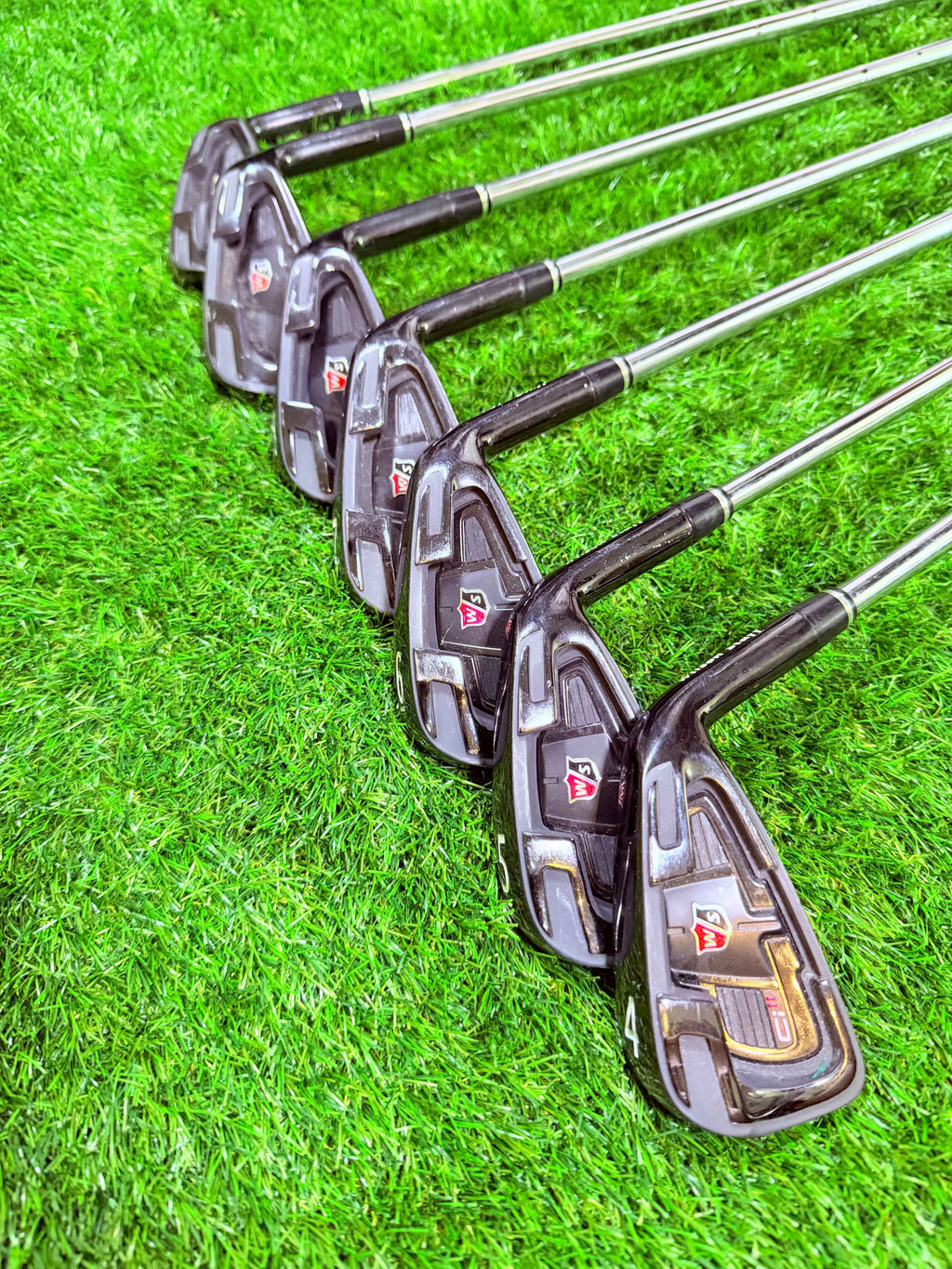 Wilson Staff Ci11 IJzers – 4 t/m PW (Rechtshandig)