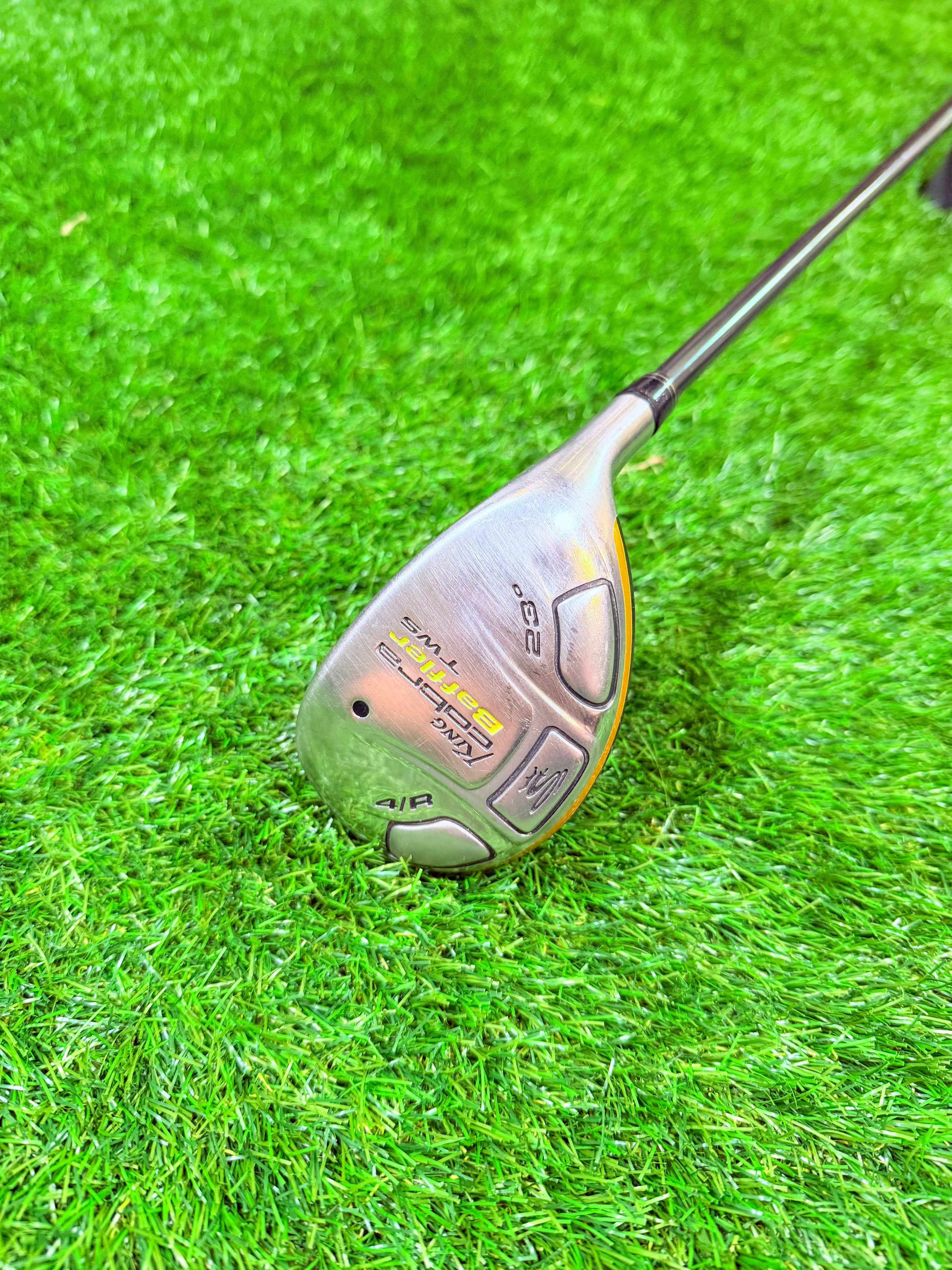 King Cobra Baffler TWS Hybride 4 – 23° (Rechtshandig)
