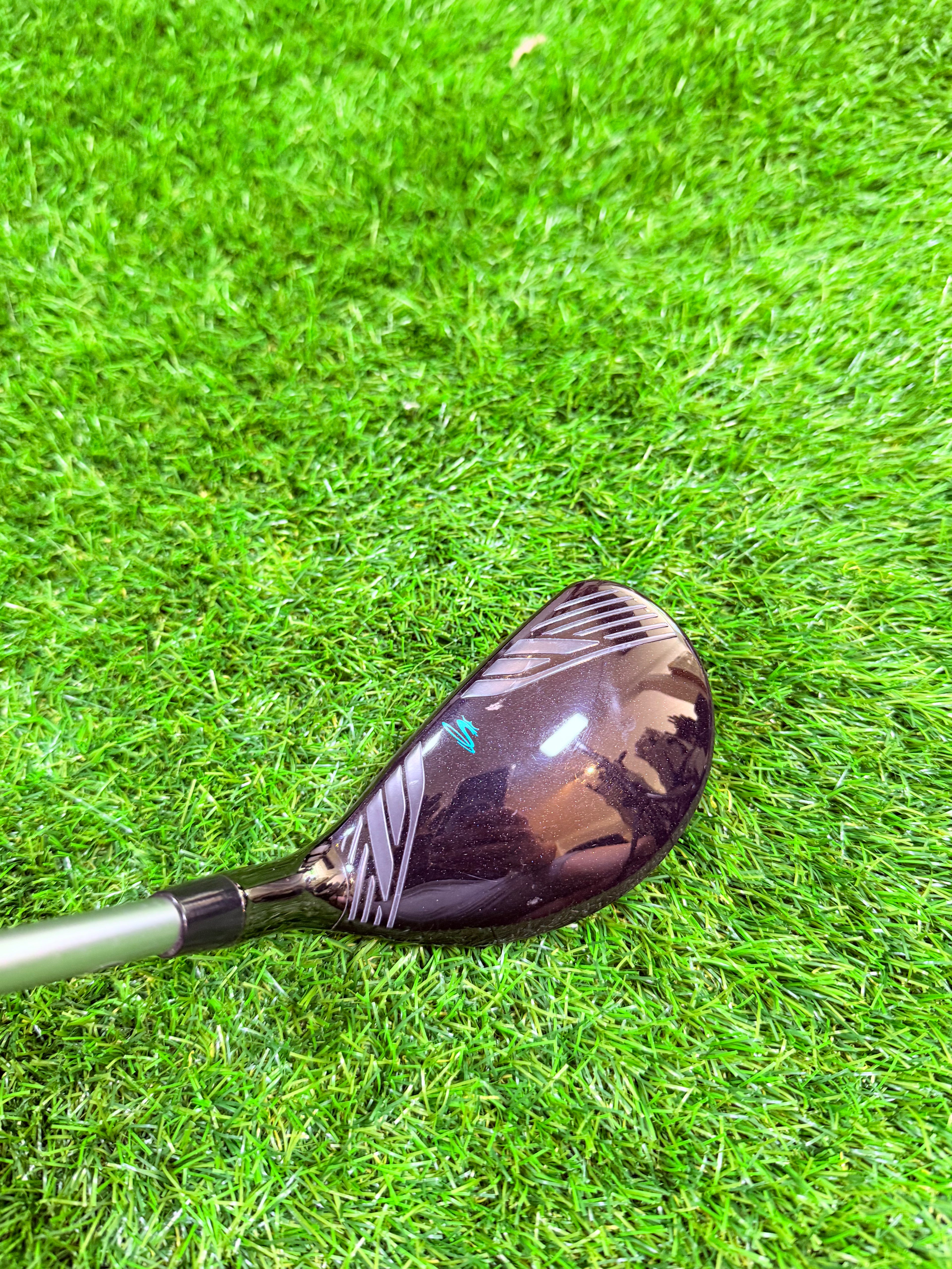 Cobra King F8 Baffler Tech Hybride 5 – 25° (Rechtshandig)
