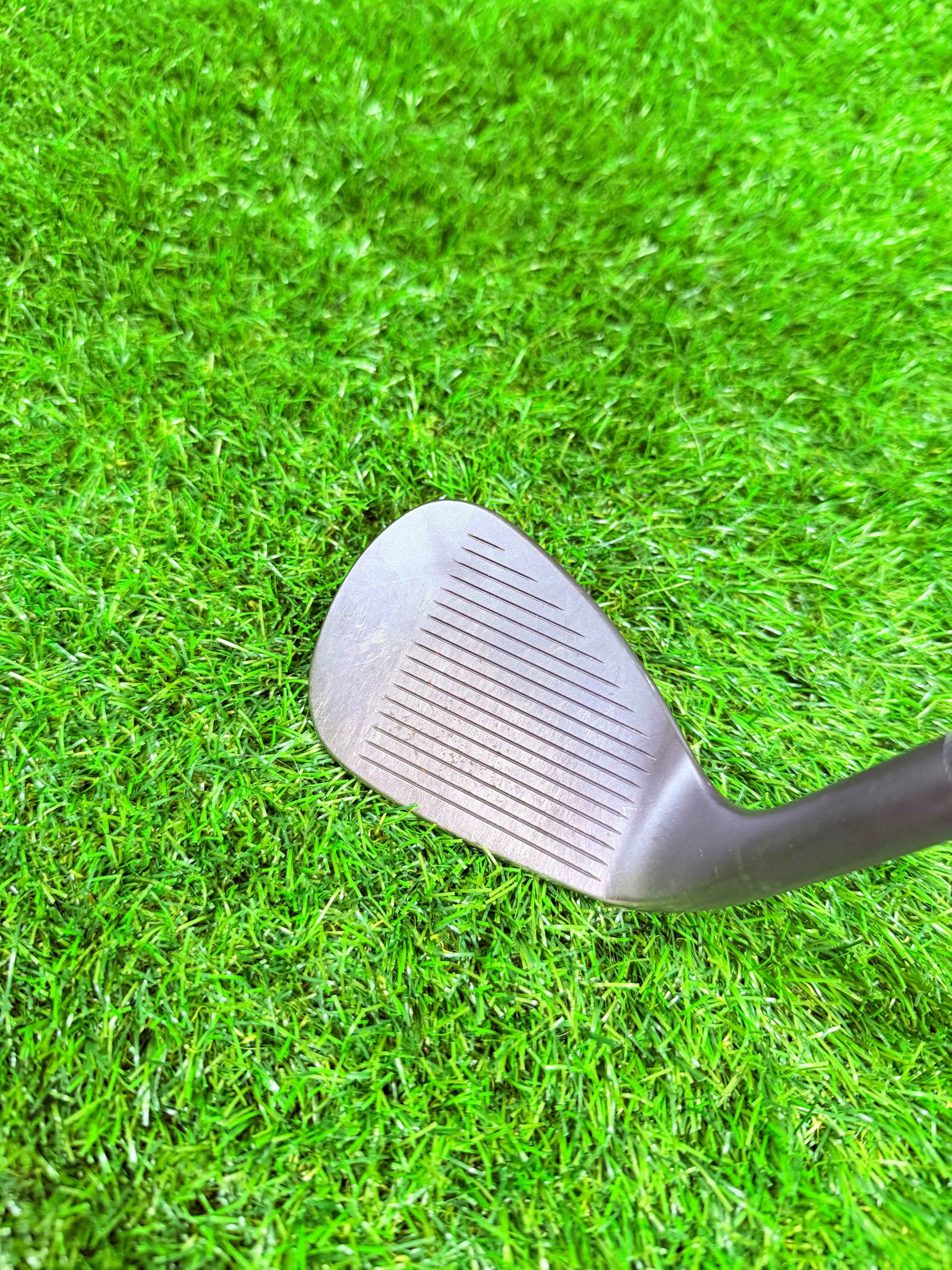 Titleist Vokey SM5 F Grind Gapwedge – 52° (Rechtshandig)