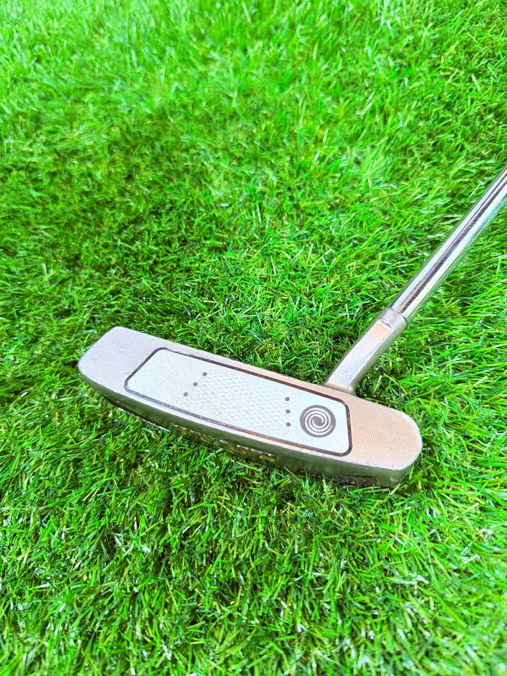 Odyssey White Hot Tour Putter – 34 Inch (Rechtshandig)