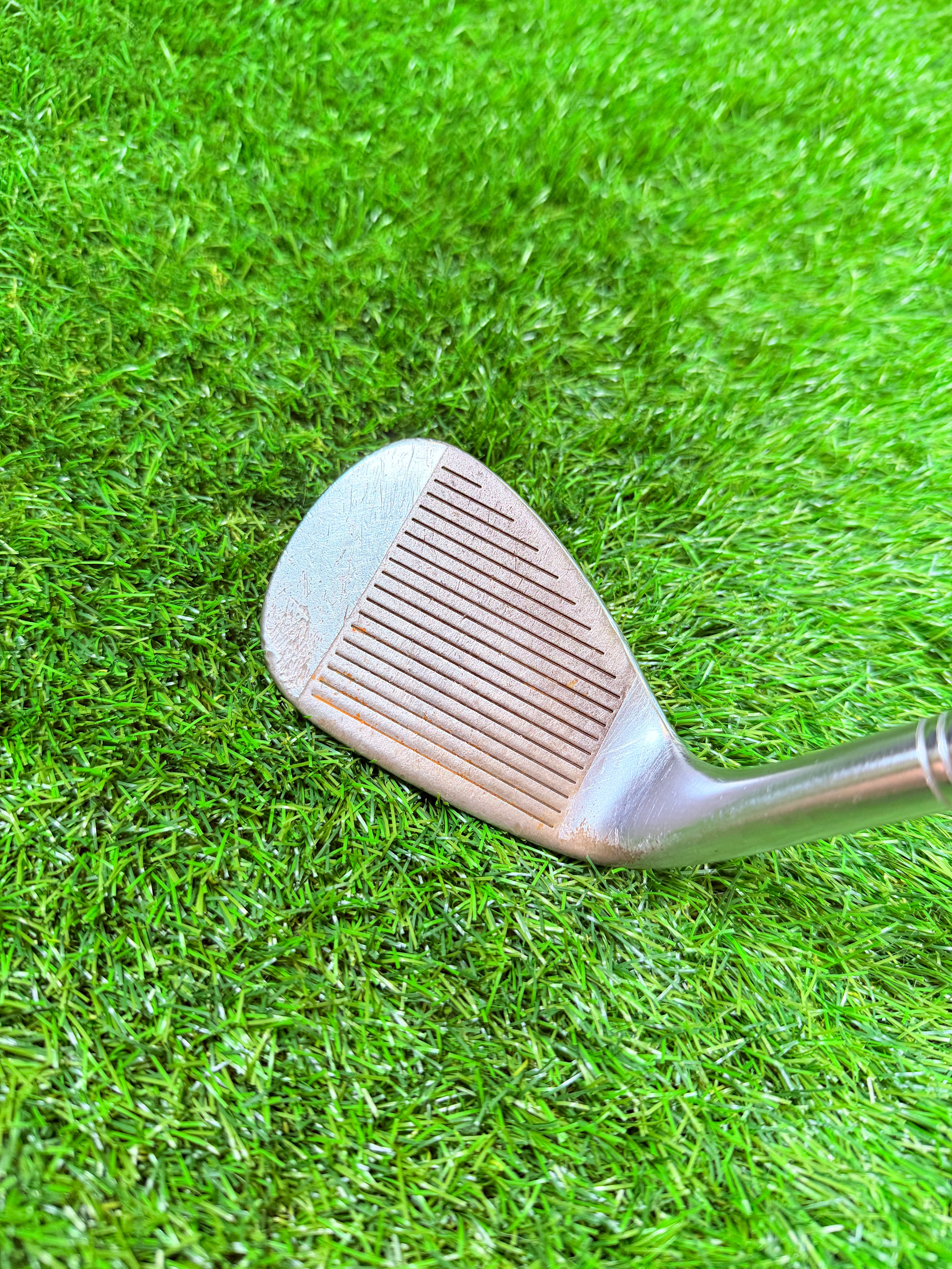 TaylorMade Milled Grind Sandwedge – 54° (Rechtshandig)