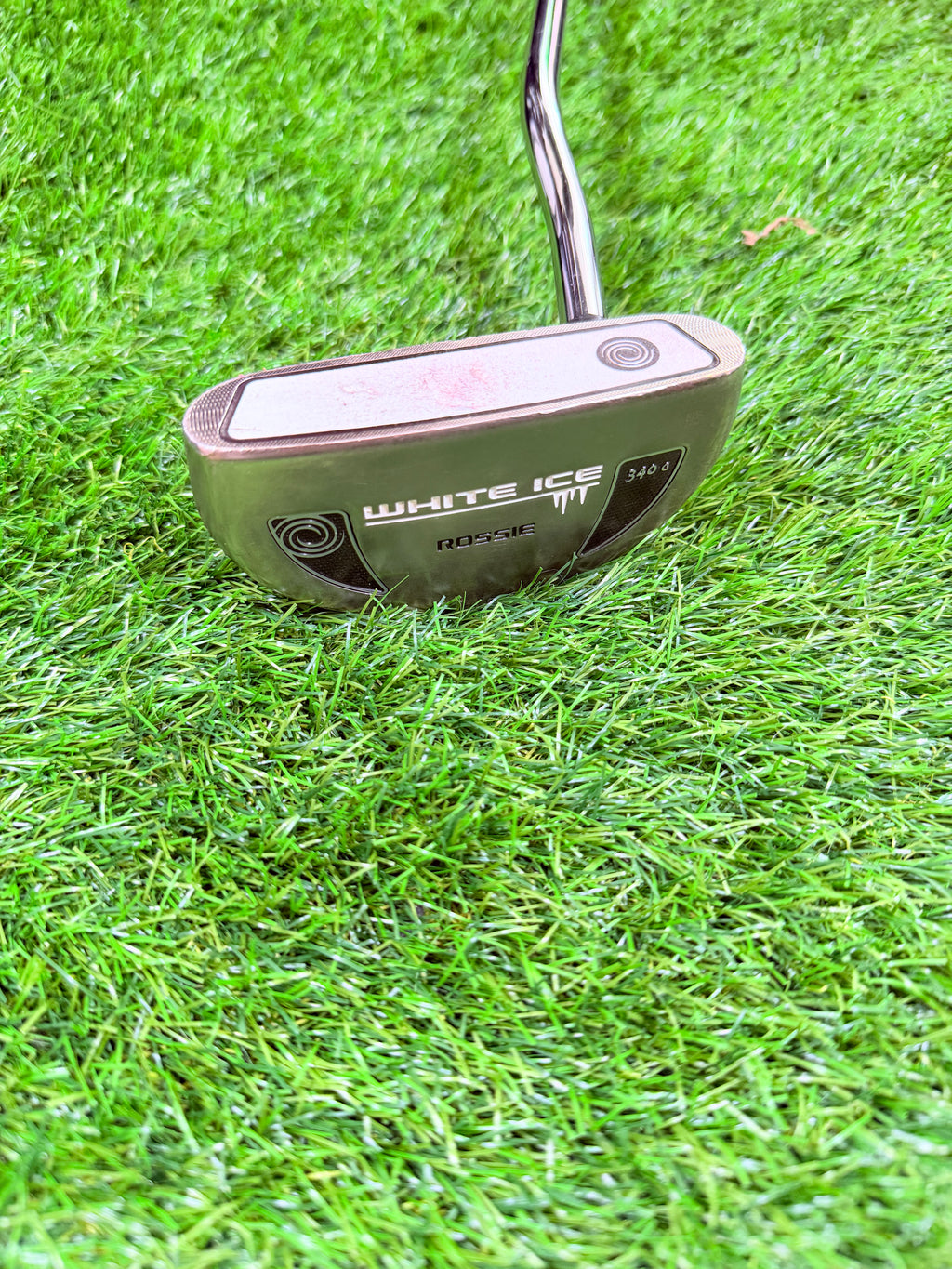 Odyssey White Ice Rossie Putter – 35 inch (Rechtshandig)
