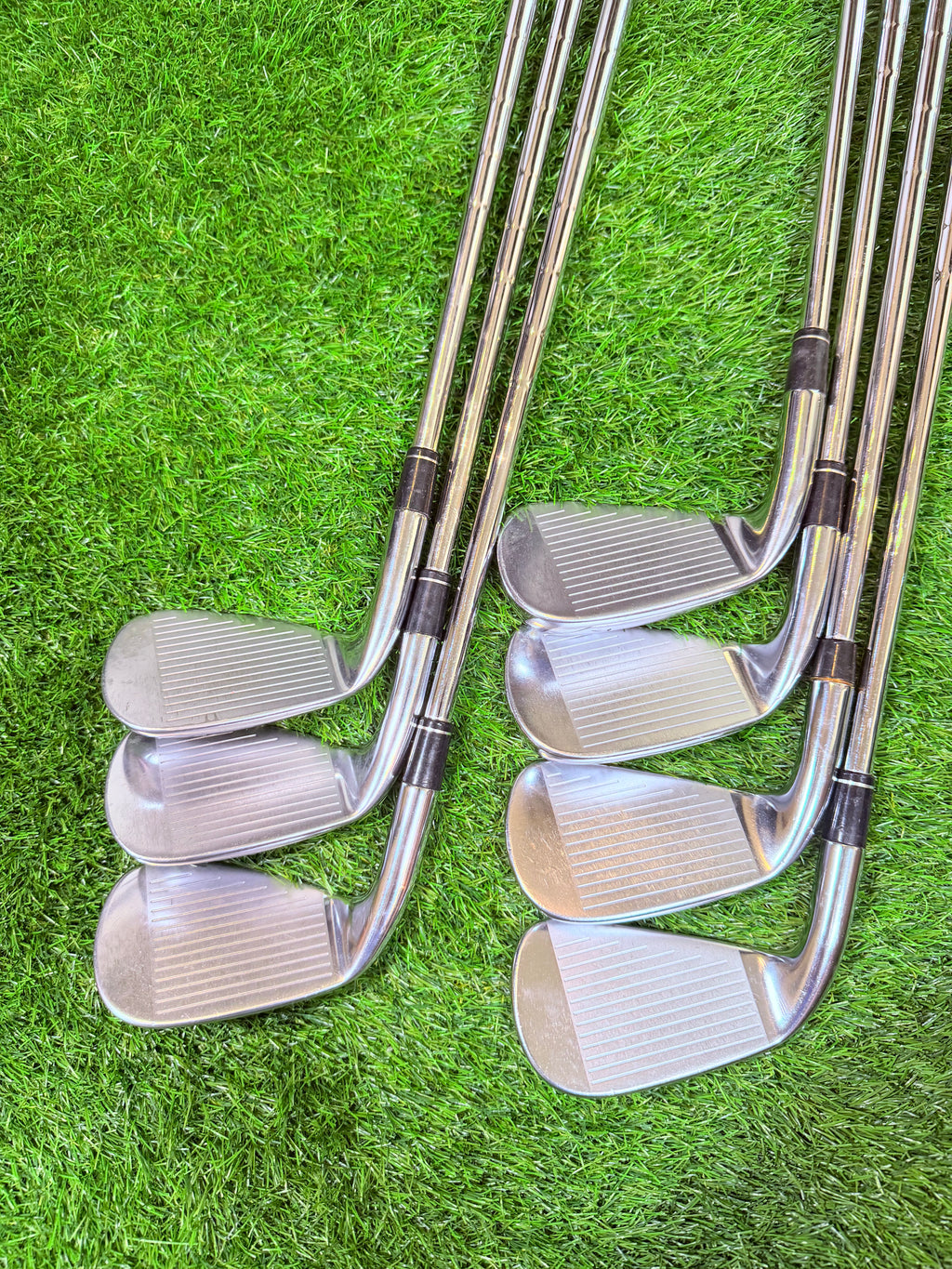 TaylorMade R11 IJzers – 4 t/m PW (Rechtshandig)