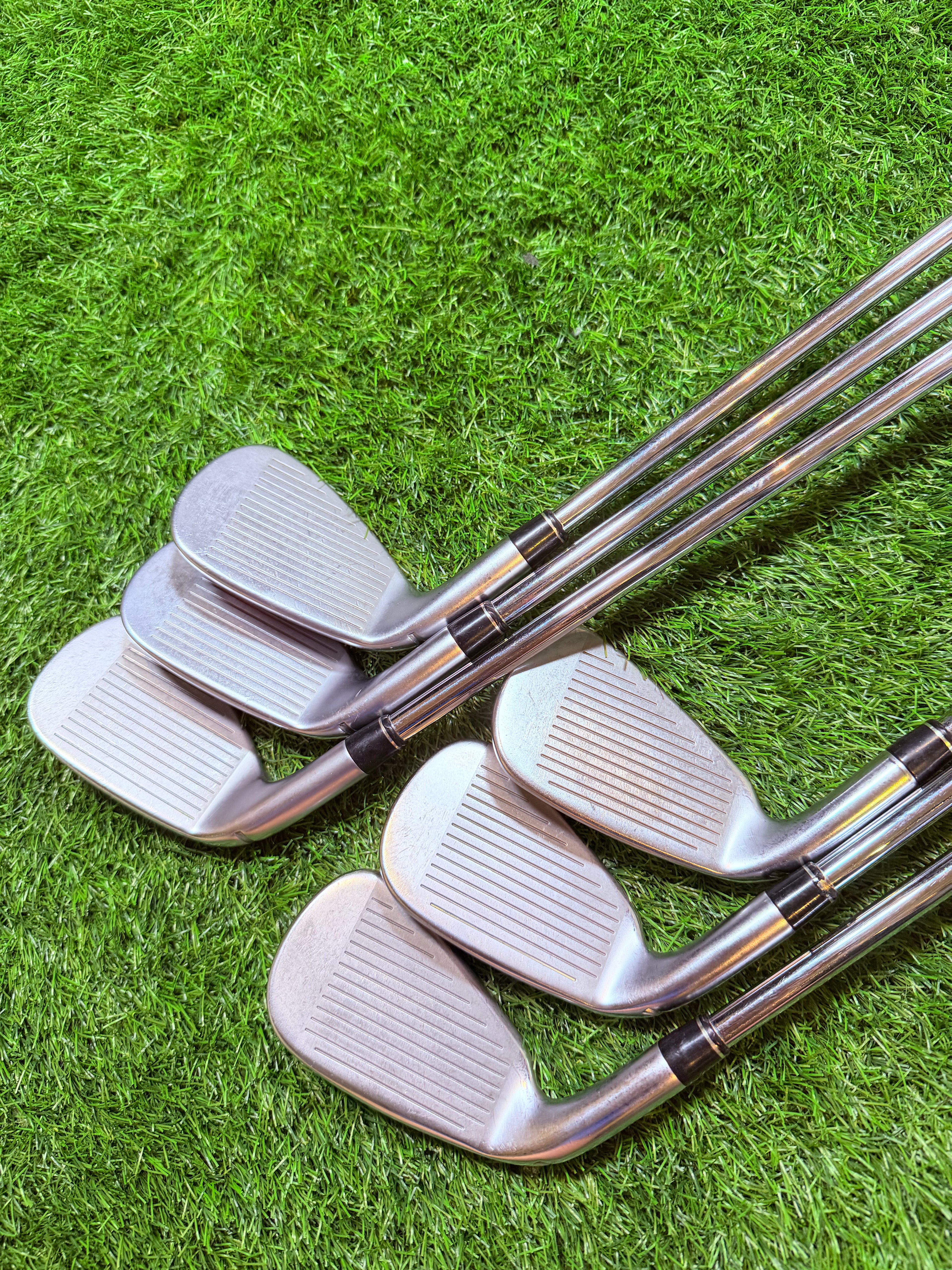 TaylorMade RBLADEZ IJzers – 5 t/m PW (Rechtshandig)