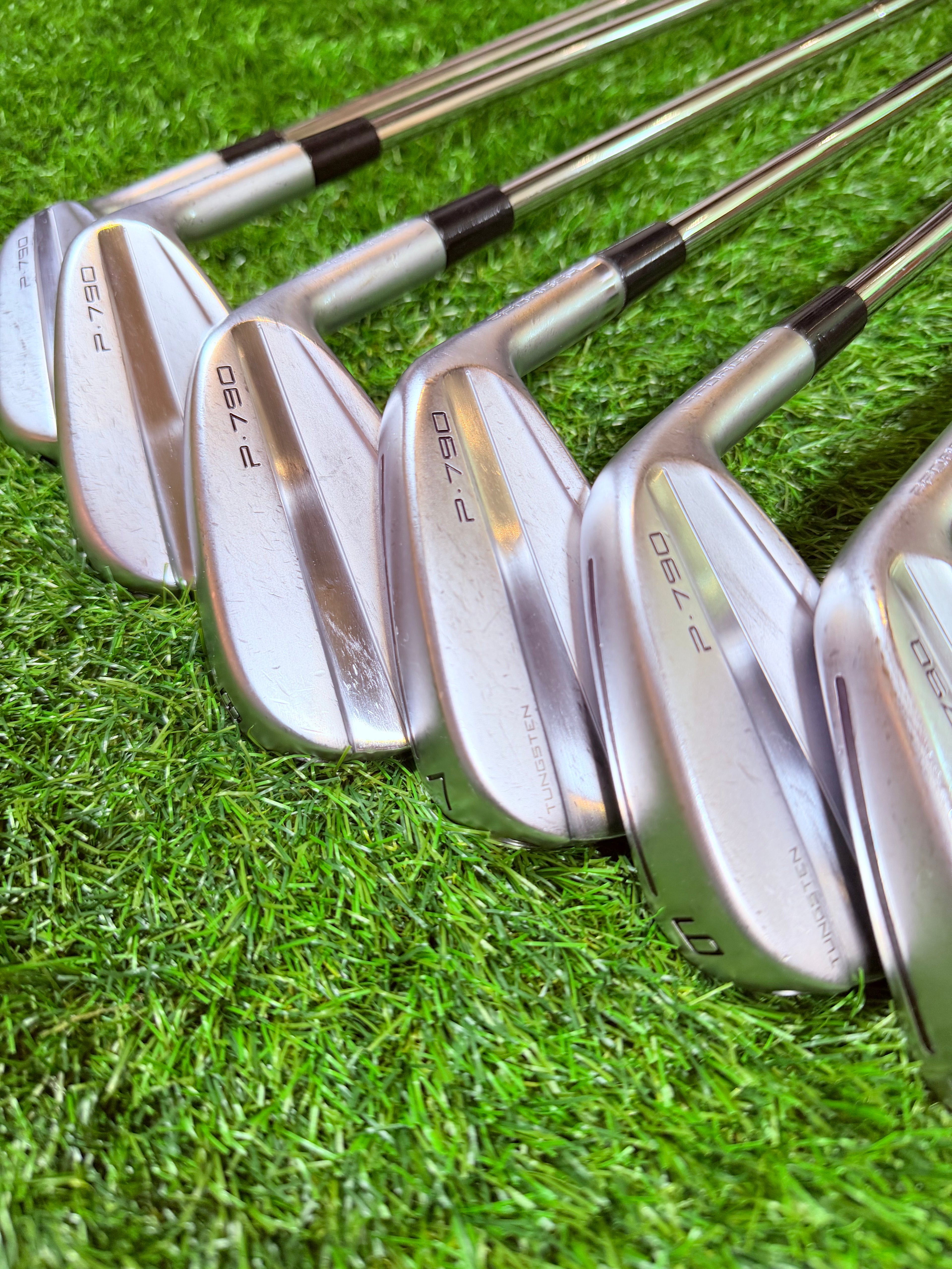 TaylorMade P790 2023 IJzers – 4 t/m PW +0,5 inch (Rechtshandig)
