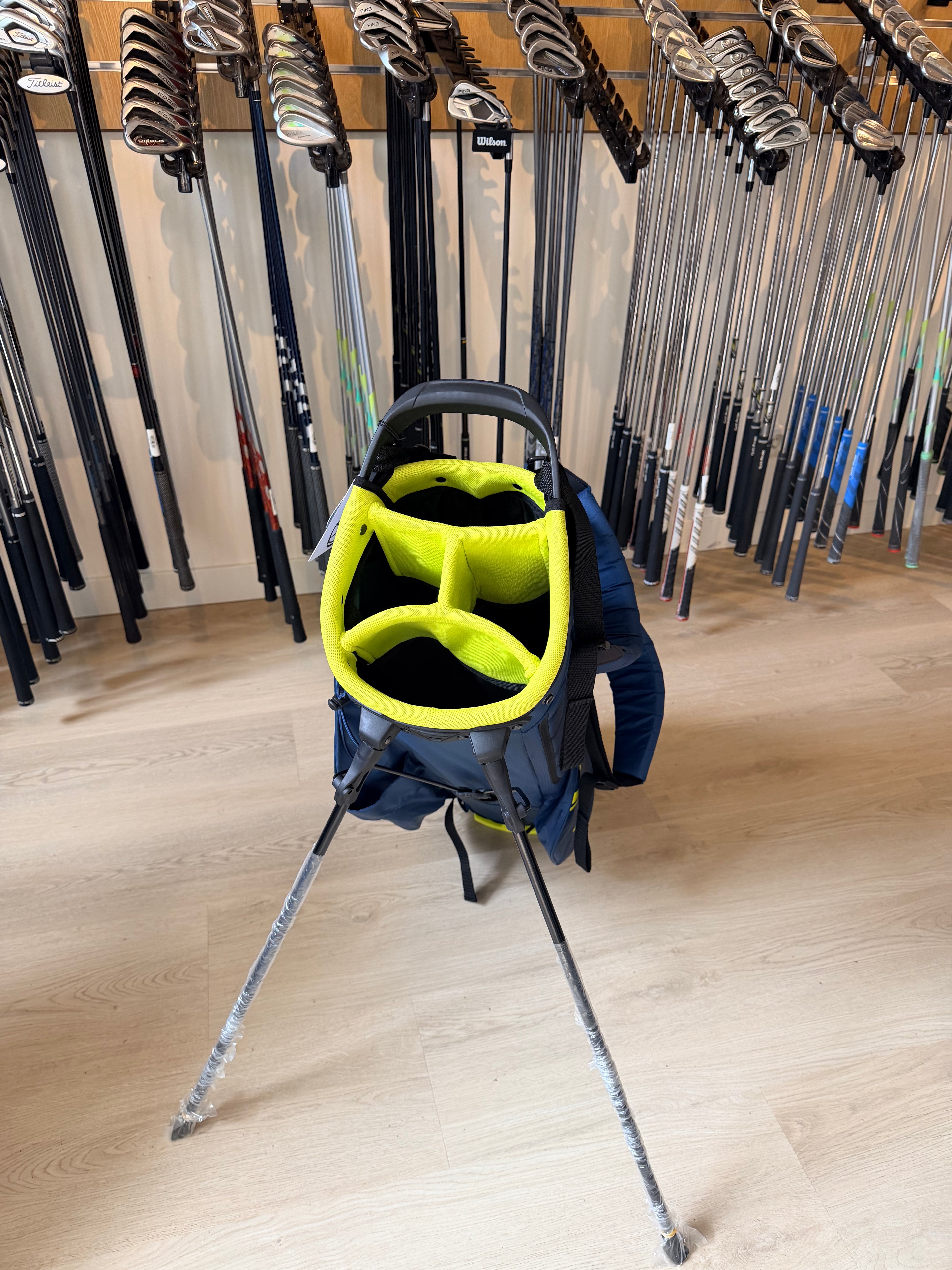 Callaway Chase Dry Standbag – Terre Blanche Trophy Edition – Blauw/Neon Geel (Nieuw)