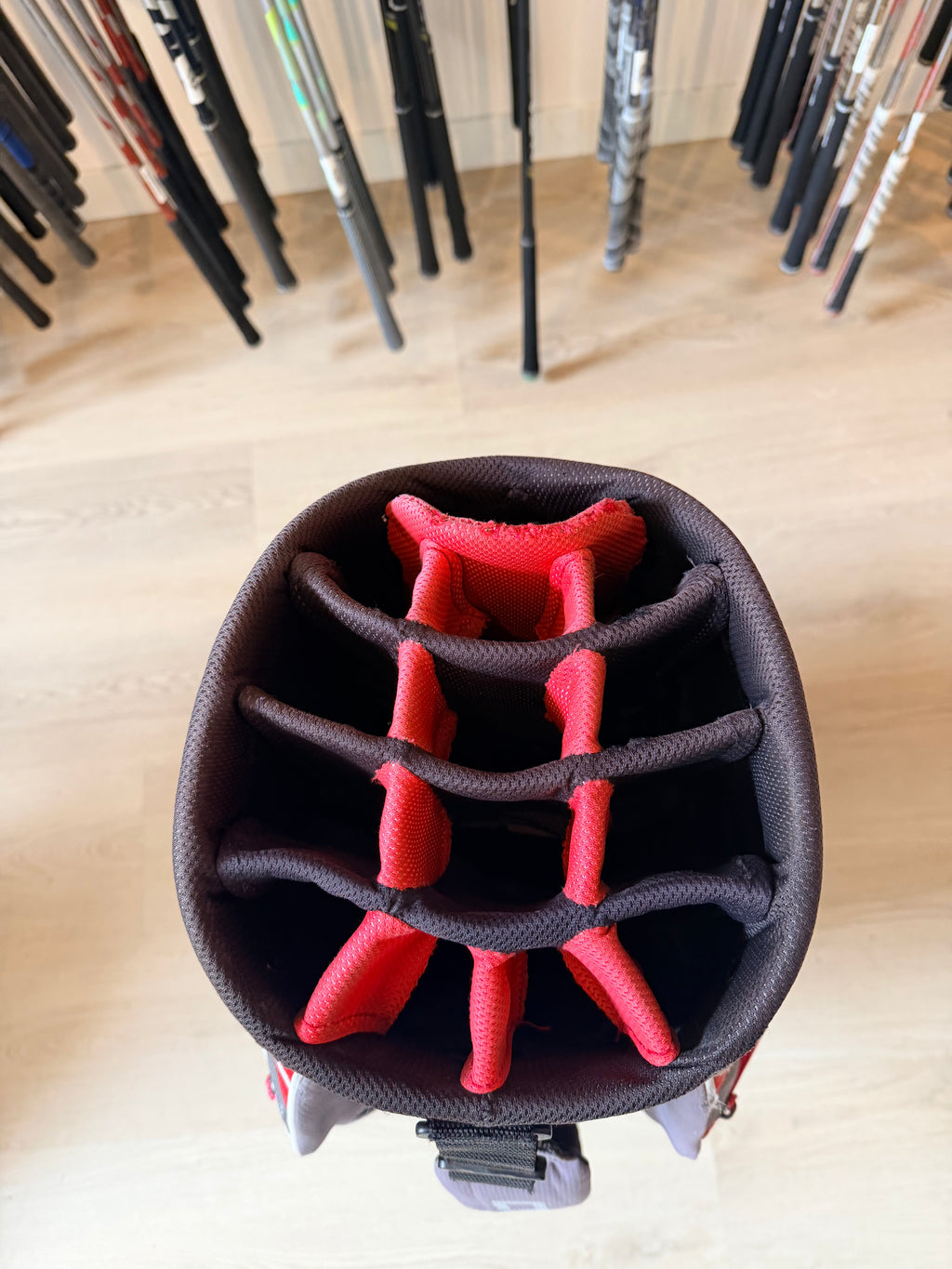 Cobra Cartbag – Grijs/Rood – 14-Vaks