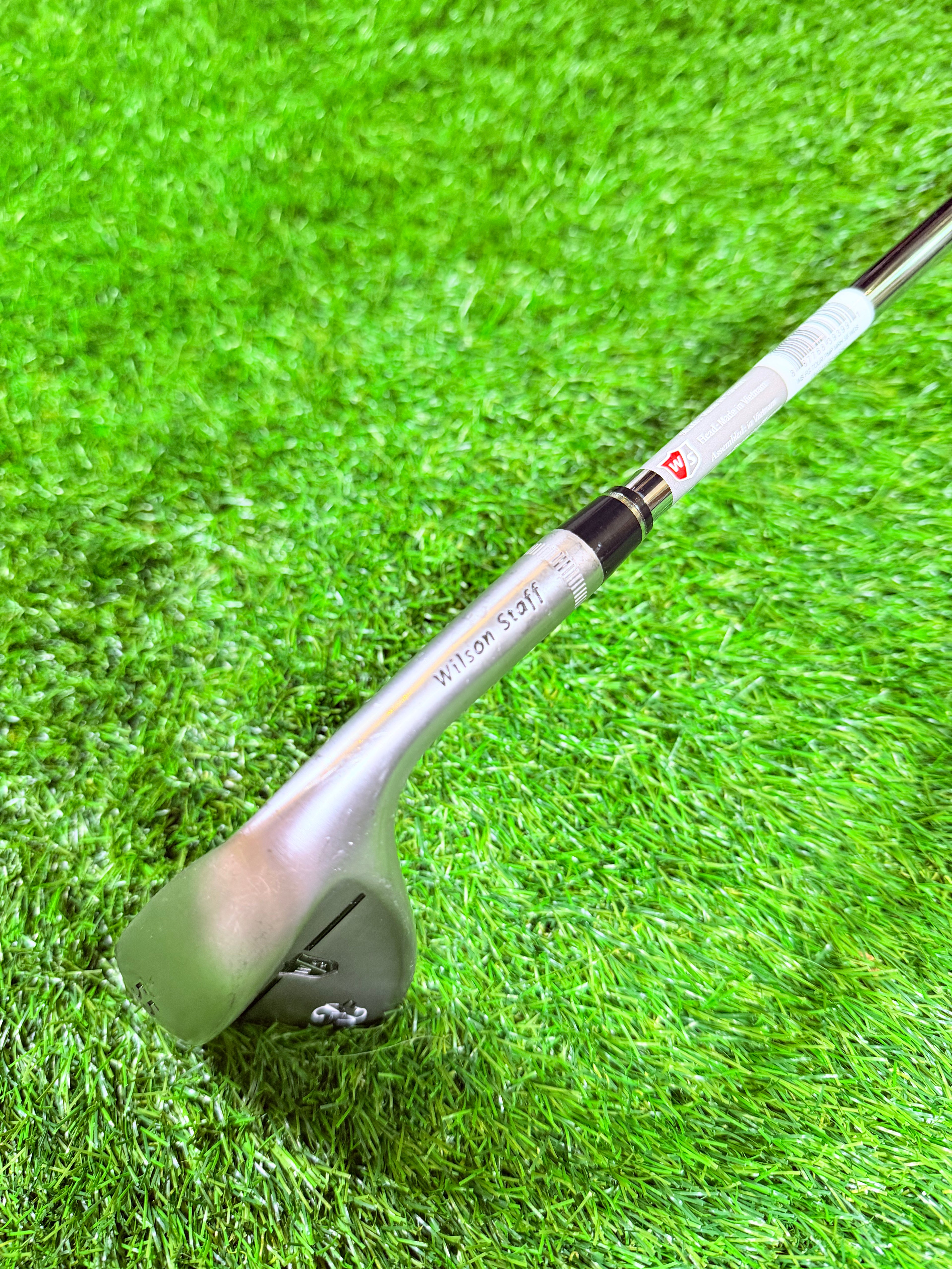 Wilson Staff FG Tour PMP Sandwedge – 55° / 12° Bounce (Rechtshandig)