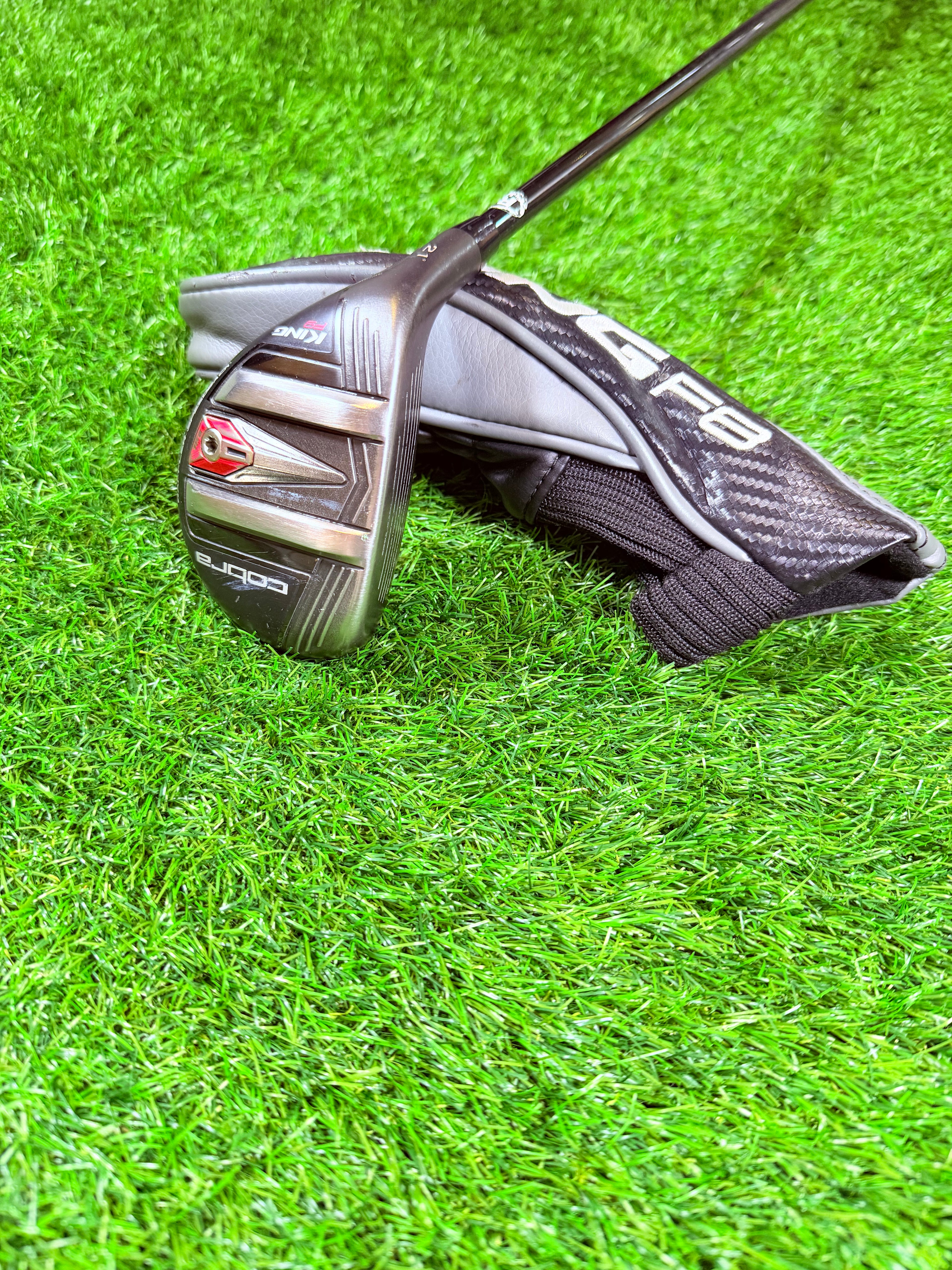 Cobra KING F9 Hybride 4 – 21° (Linkshandig)