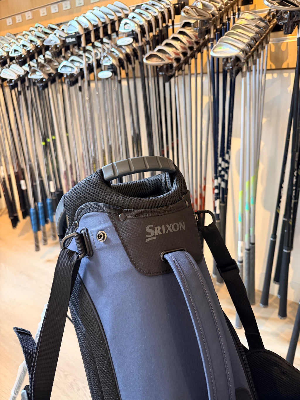 Srixon Standbag – 6-Vaks – BMW Logo (Nieuw)