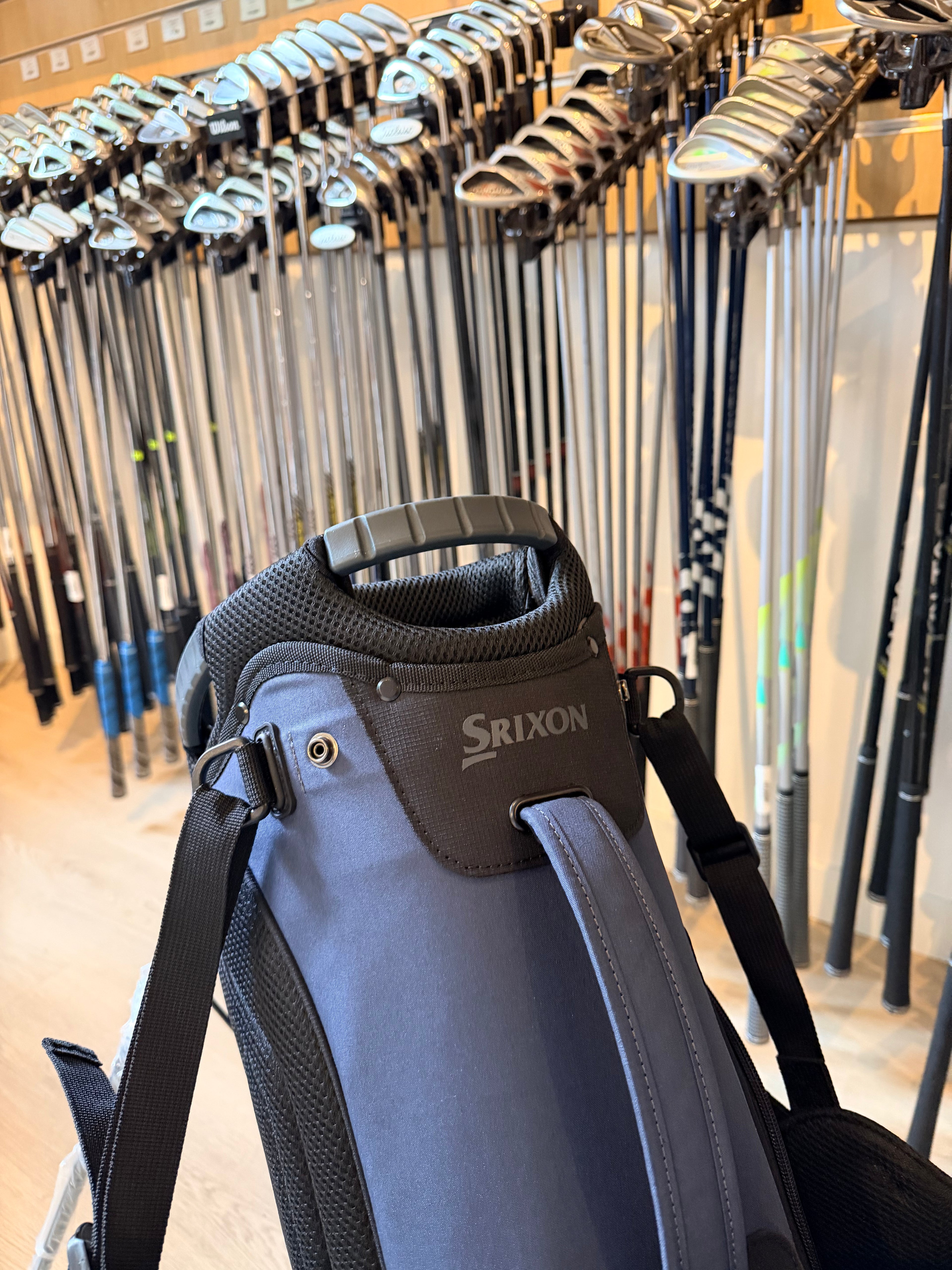 Srixon Standbag – 6-Vaks – BMW Logo (Nieuw)