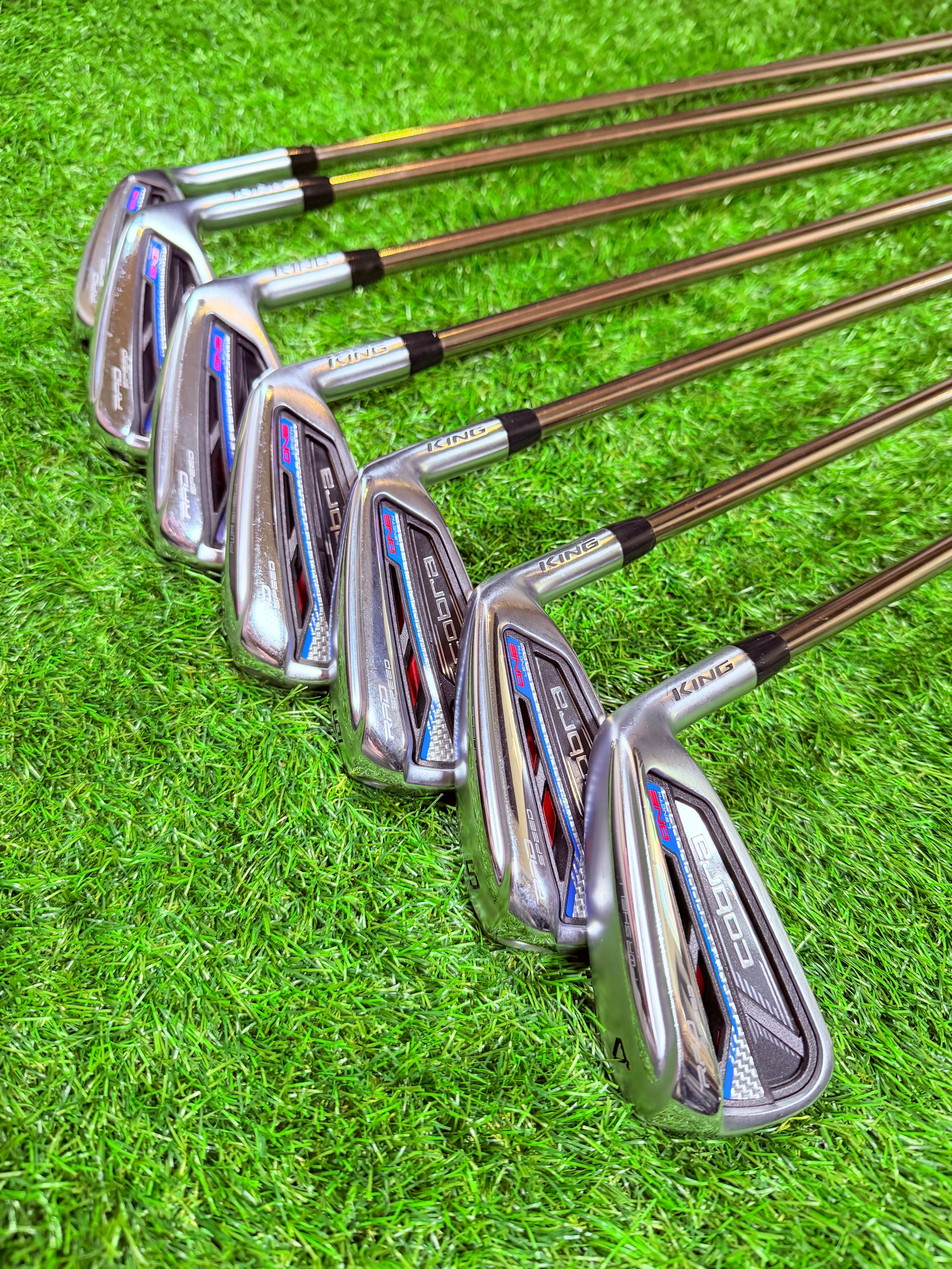 Cobra KING RADSPEED ONE Length IJzers – 4 t/m PW (Rechtshandig)