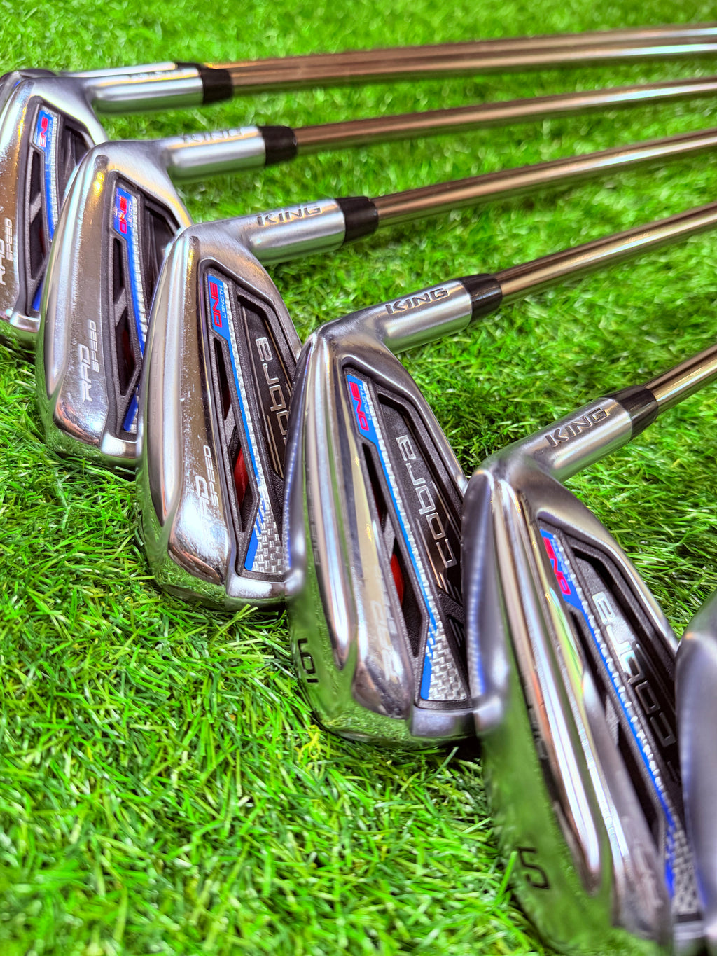 Cobra KING RADSPEED ONE Length IJzers – 4 t/m PW (Rechtshandig)