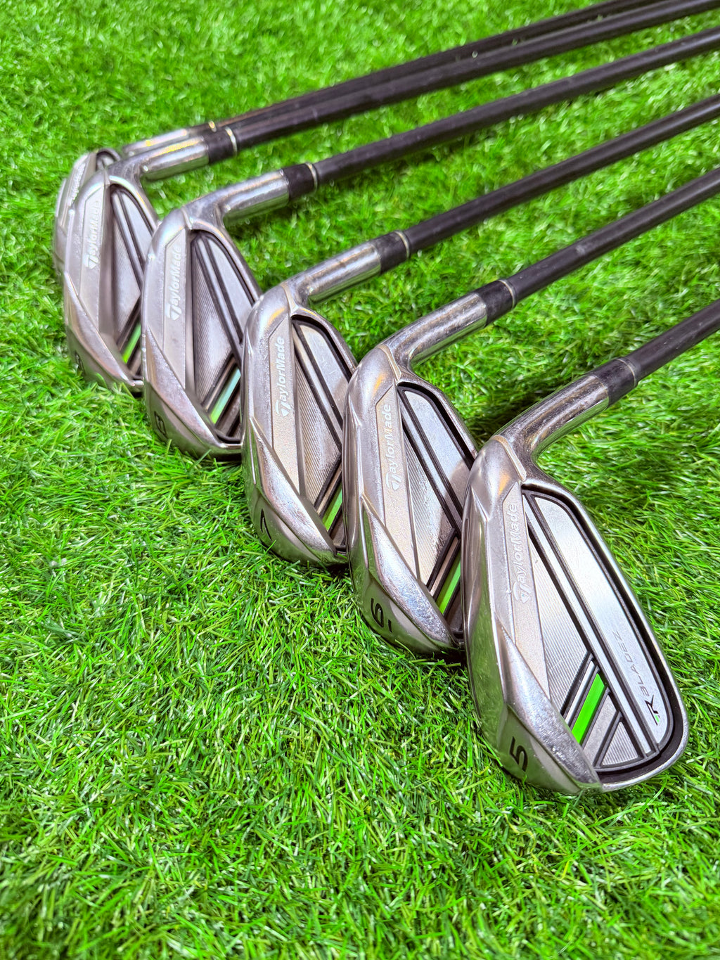 TaylorMade RocketBladez IJzers – 5 t/m PW (Rechtshandig)