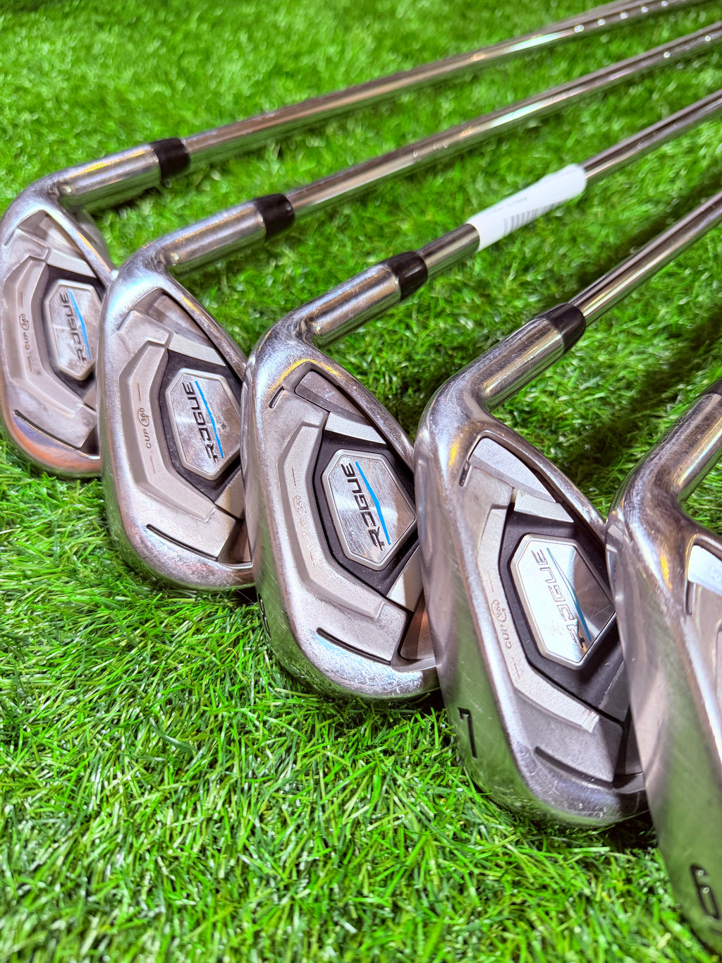 Callaway Rogue Cup 360 IJzers – 5 t/m SW (Rechtshandig)