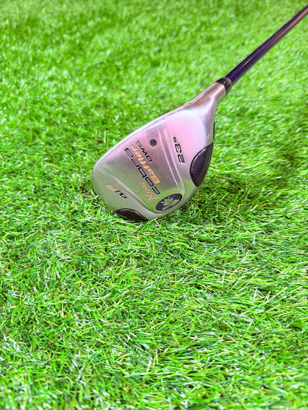 Cobra KING Baffler DWS Hybride 4 – 23° (Rechtshandig)