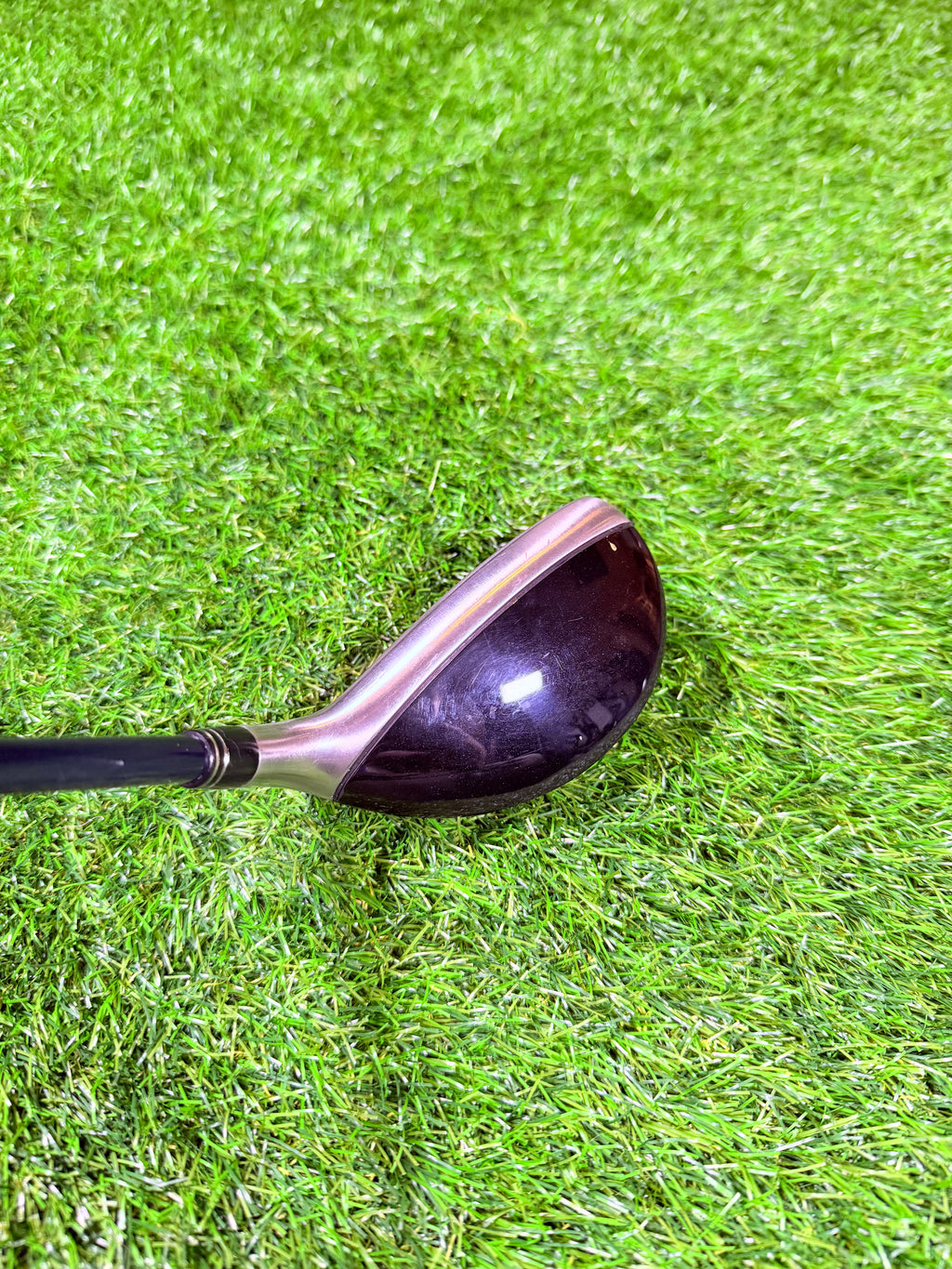 Cobra KING Baffler DWS Hybride 4 – 23° (Rechtshandig)
