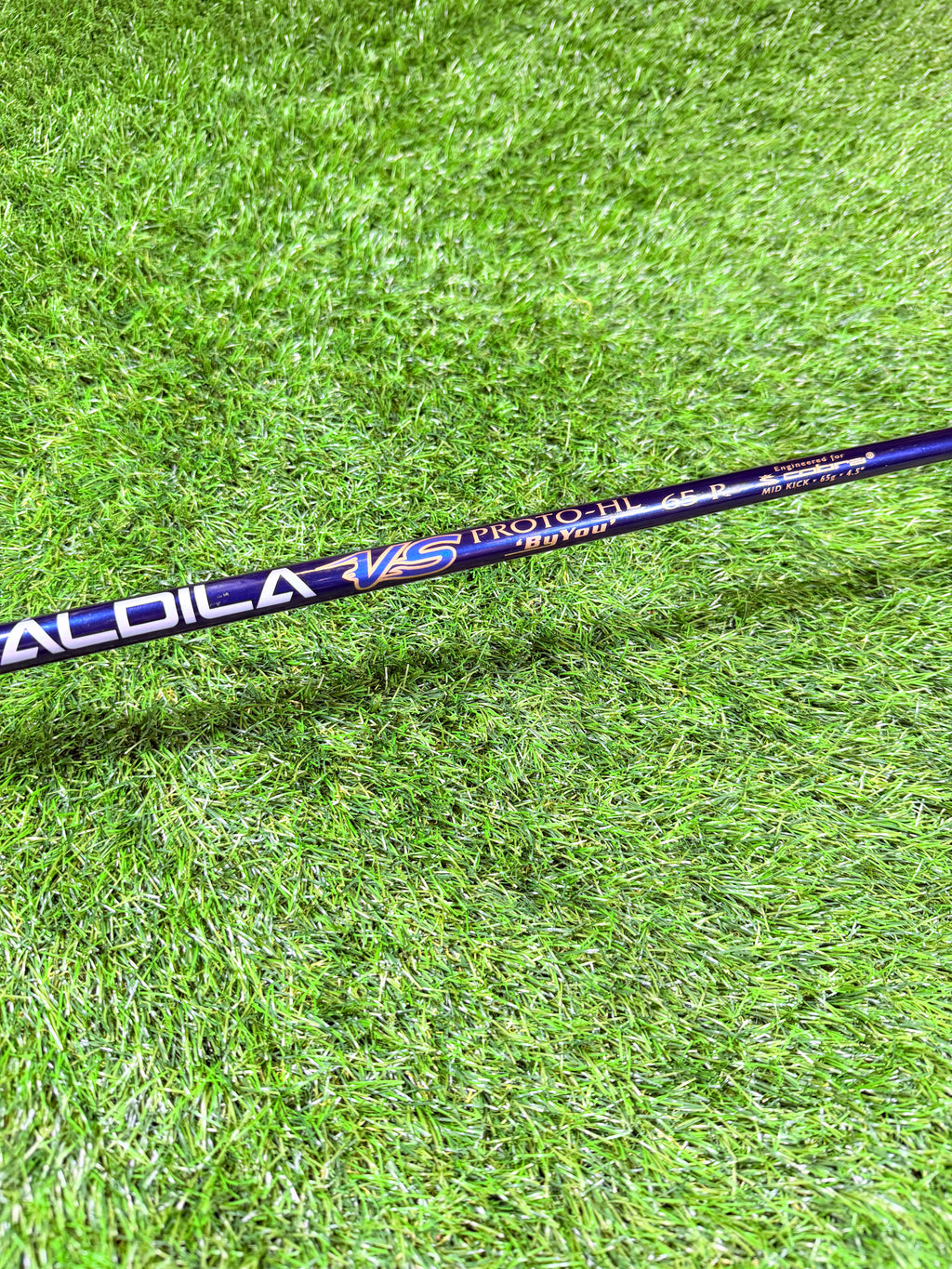Cobra KING Baffler DWS Hybride 4 – 23° (Rechtshandig)