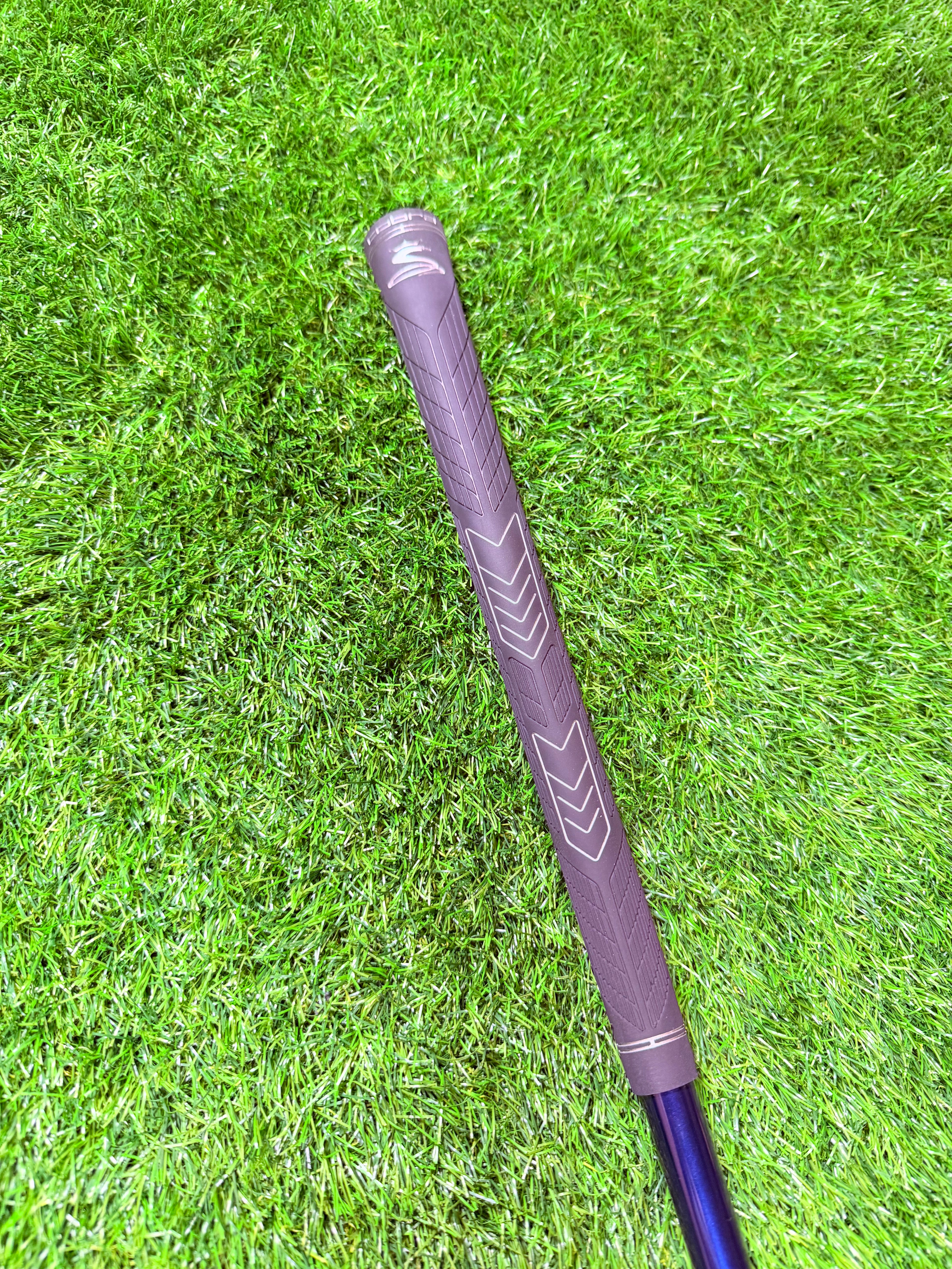 Cobra KING Baffler DWS Hybride 4 – 23° (Rechtshandig)