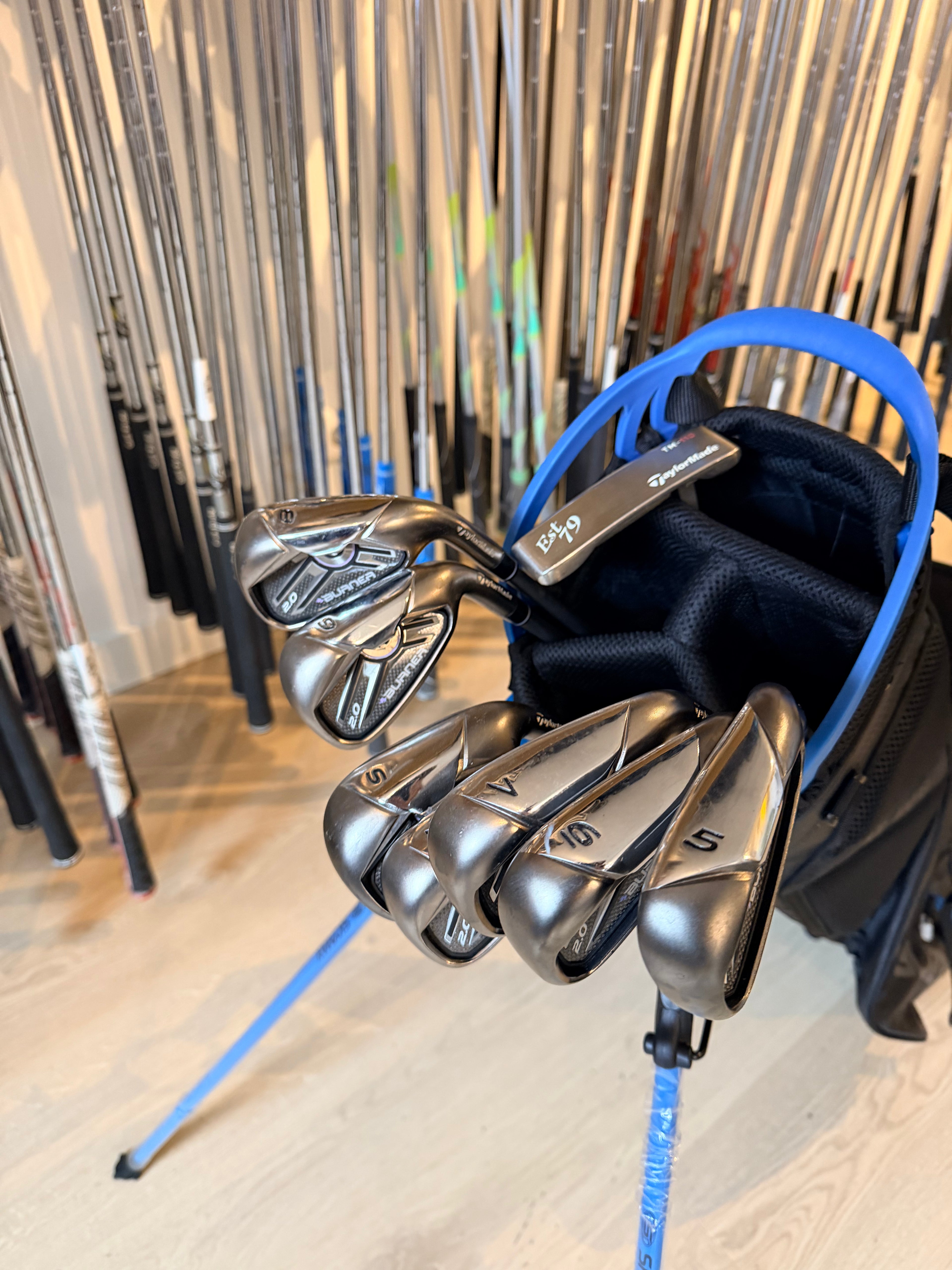 TaylorMade Burner 2.0 Dames Golfset – 5 t/m SW + Putter + Nieuwe Standbag (Rechtshandig)