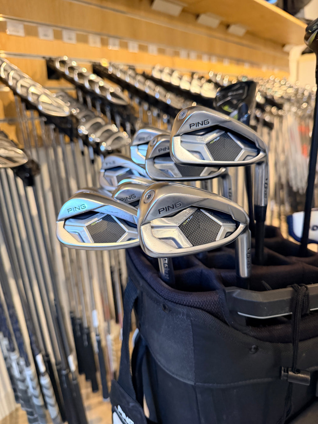 PING G430 Complete Golfset – 3-Wood + Hybride + 5 t/m 58° + Nieuwe Odyssey Putter + PING Cartbag (Rechtshandig)