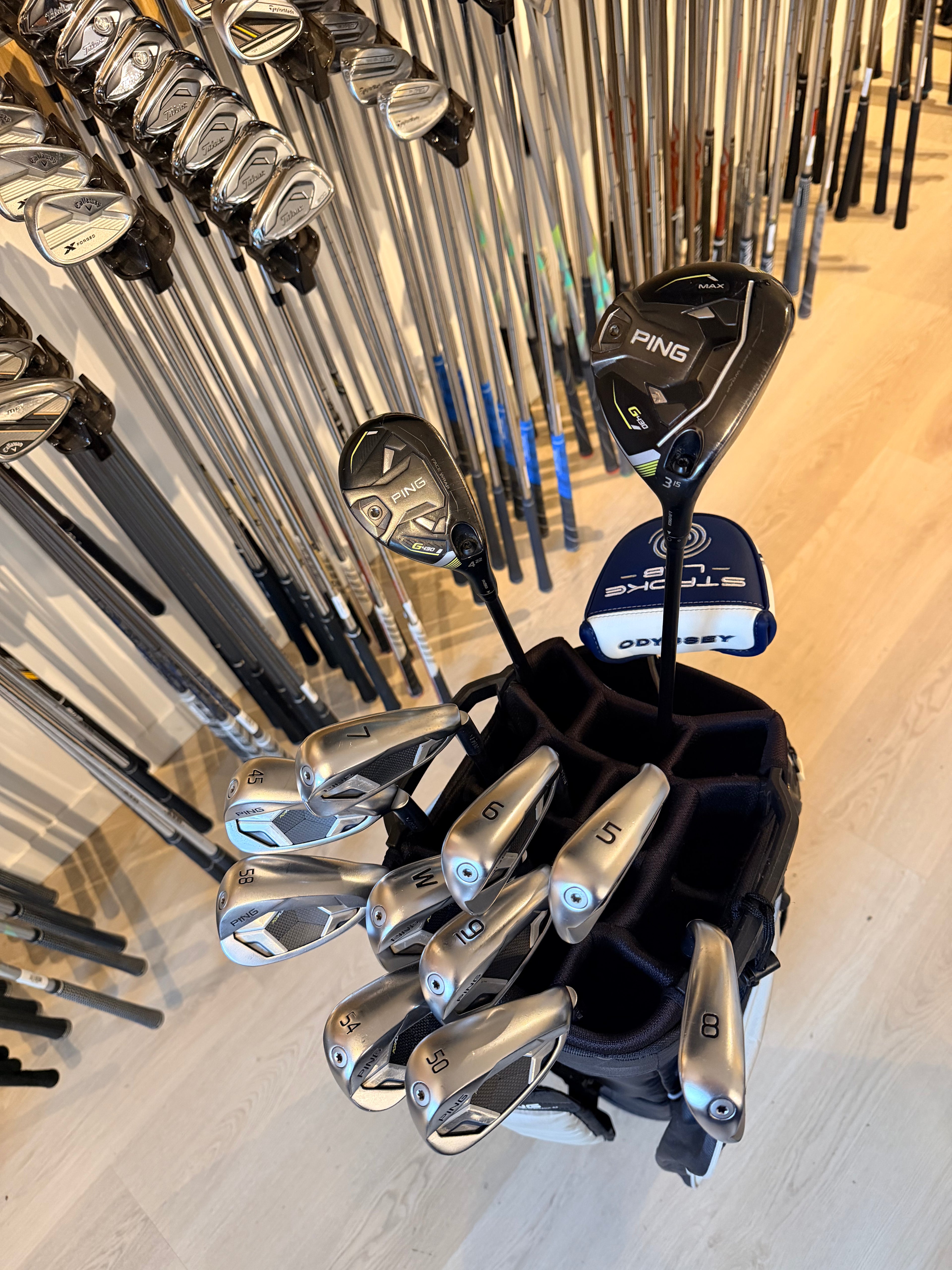 PING G430 Complete Golfset – 3-Wood + Hybride + 5 t/m 58° + Nieuwe Odyssey Putter + PING Cartbag (Rechtshandig)