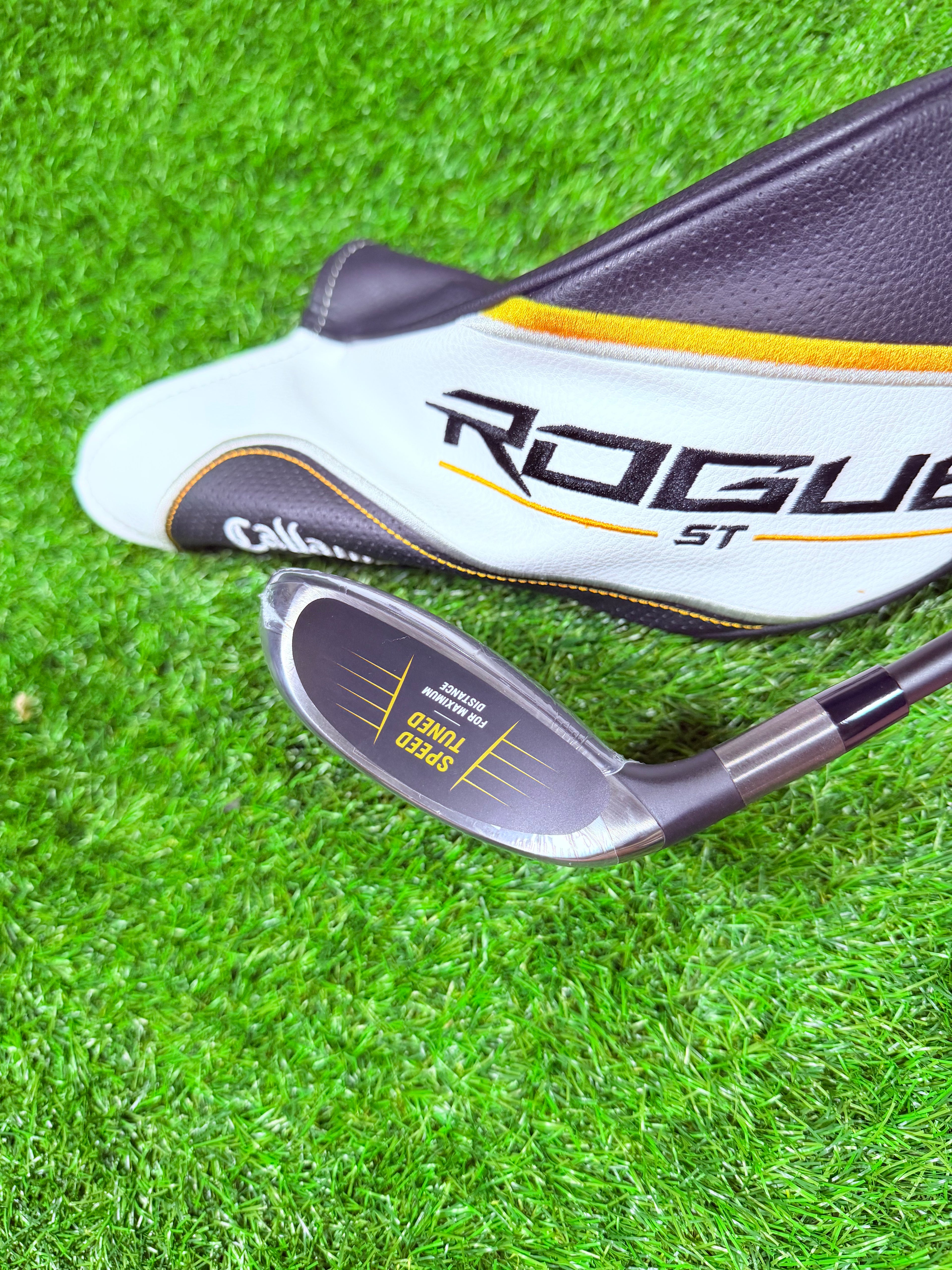 Callaway Rogue ST Max D 5-wood golfclub met 19° loft, zichtbaar in een close-up afbeelding, geschikt voor golfspelers.