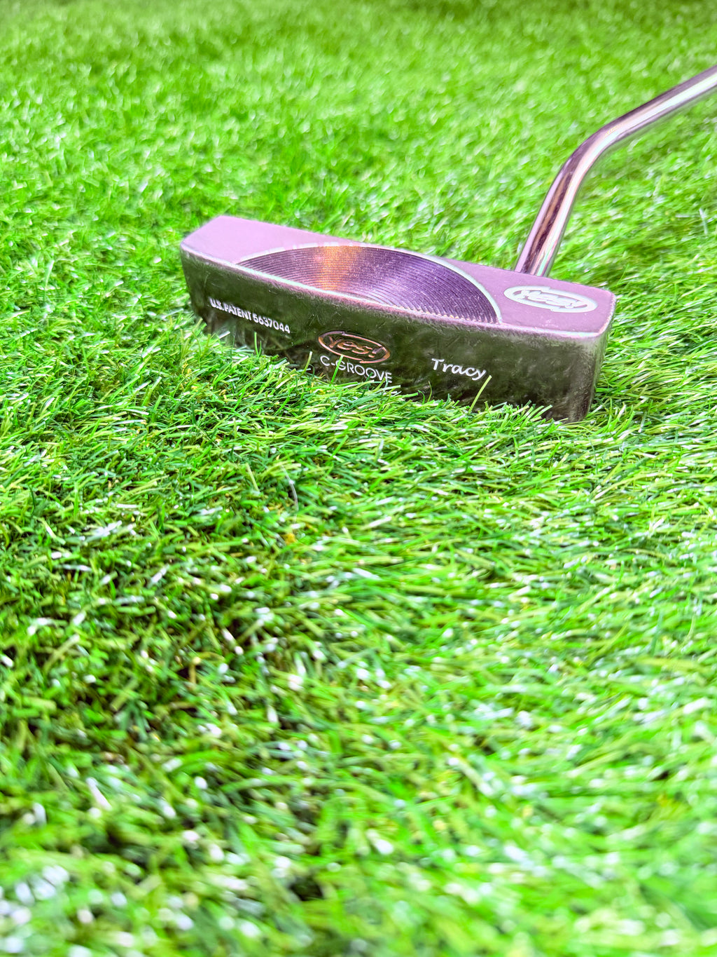 Rechtshandige YES! C-Groove Tracy Putter van Thom's Golfgear, 35 inch, golfclub met C-groove voor precisie putting.
