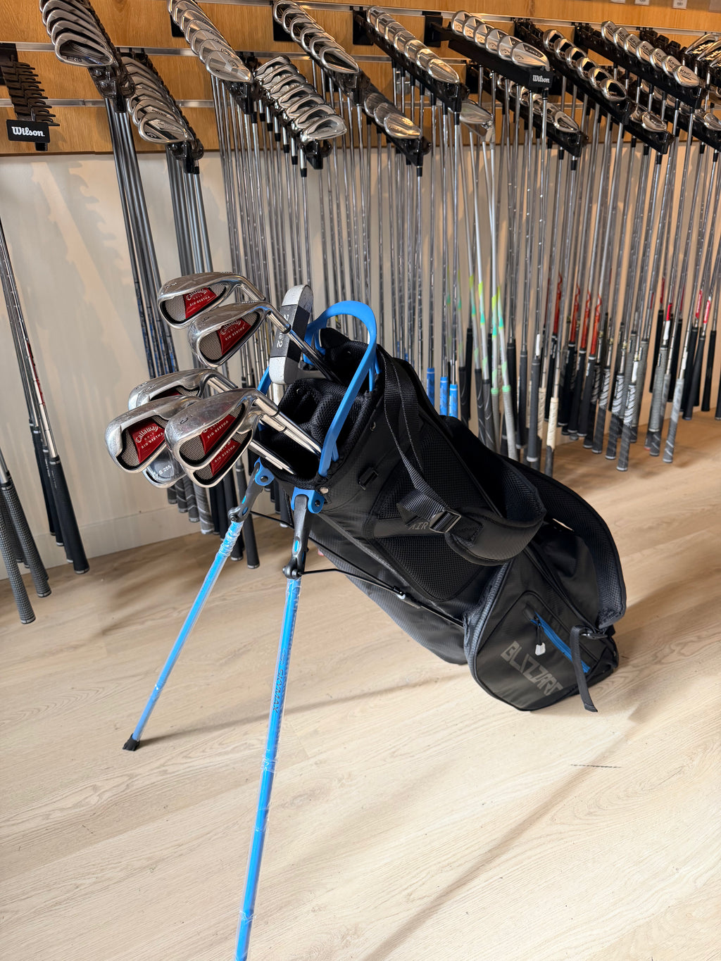 Callaway Big Bertha golfset met 3 tot PW, 56° wedge, putter en nieuwe standbag, ideaal voor golfers.
