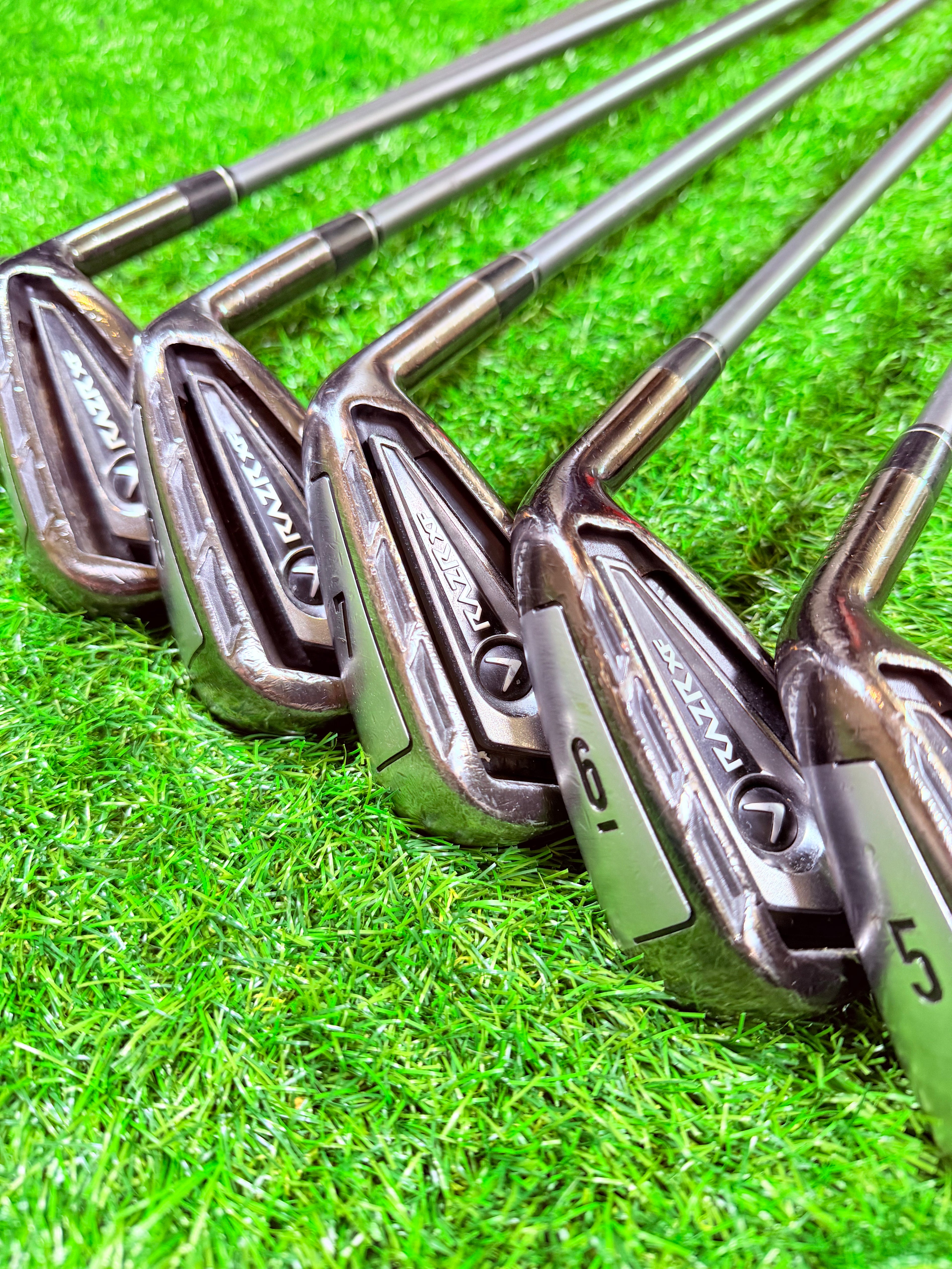 Callaway RAZR XF ijzerset 5 tot en met PW, graphite shaft, rechtshandig, golfclubs voor betere prestaties