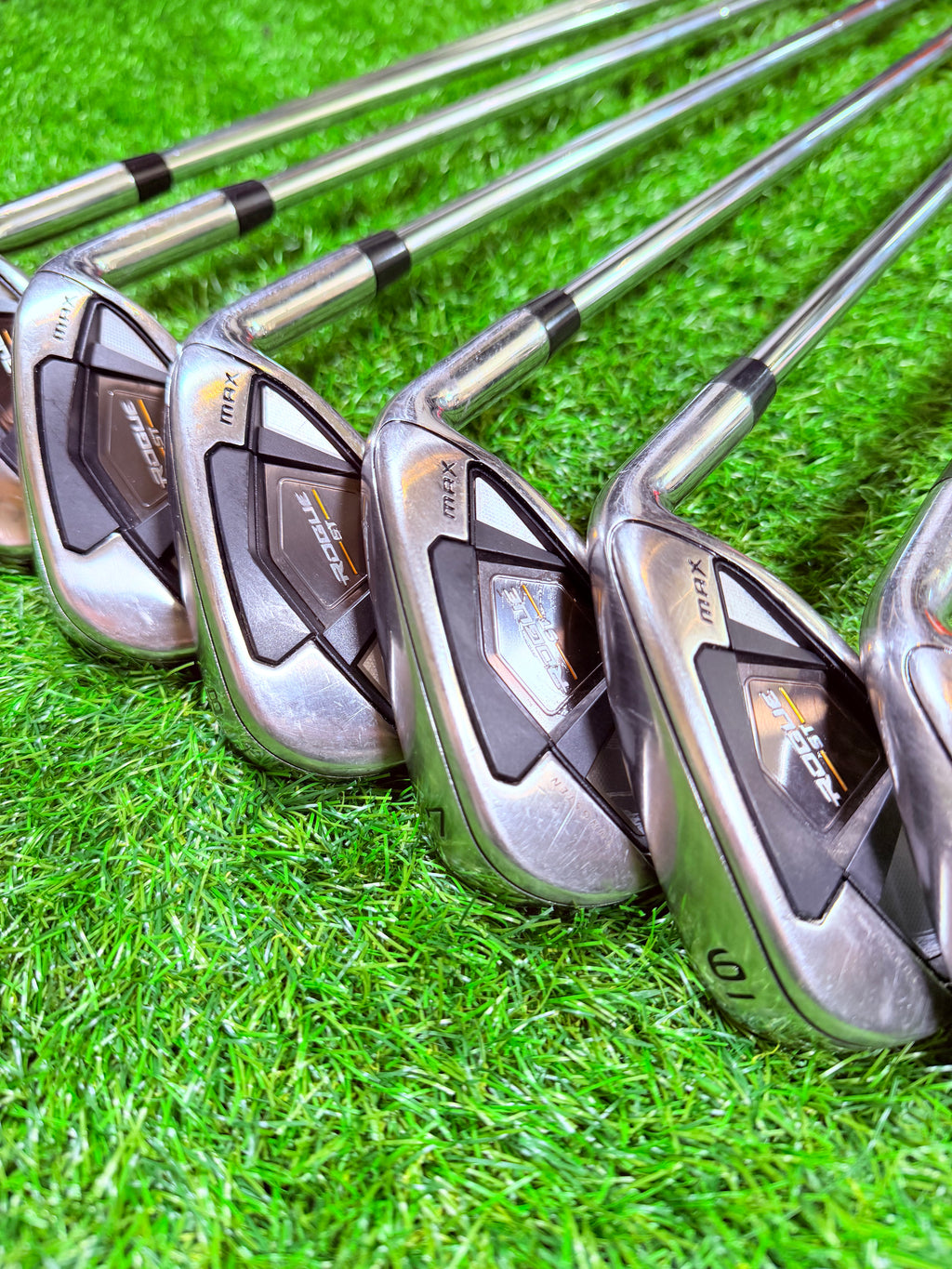 Callaway Rogue ST MAX IJzerset – 5 t/m AW Staal Regular (Rechtshandig)