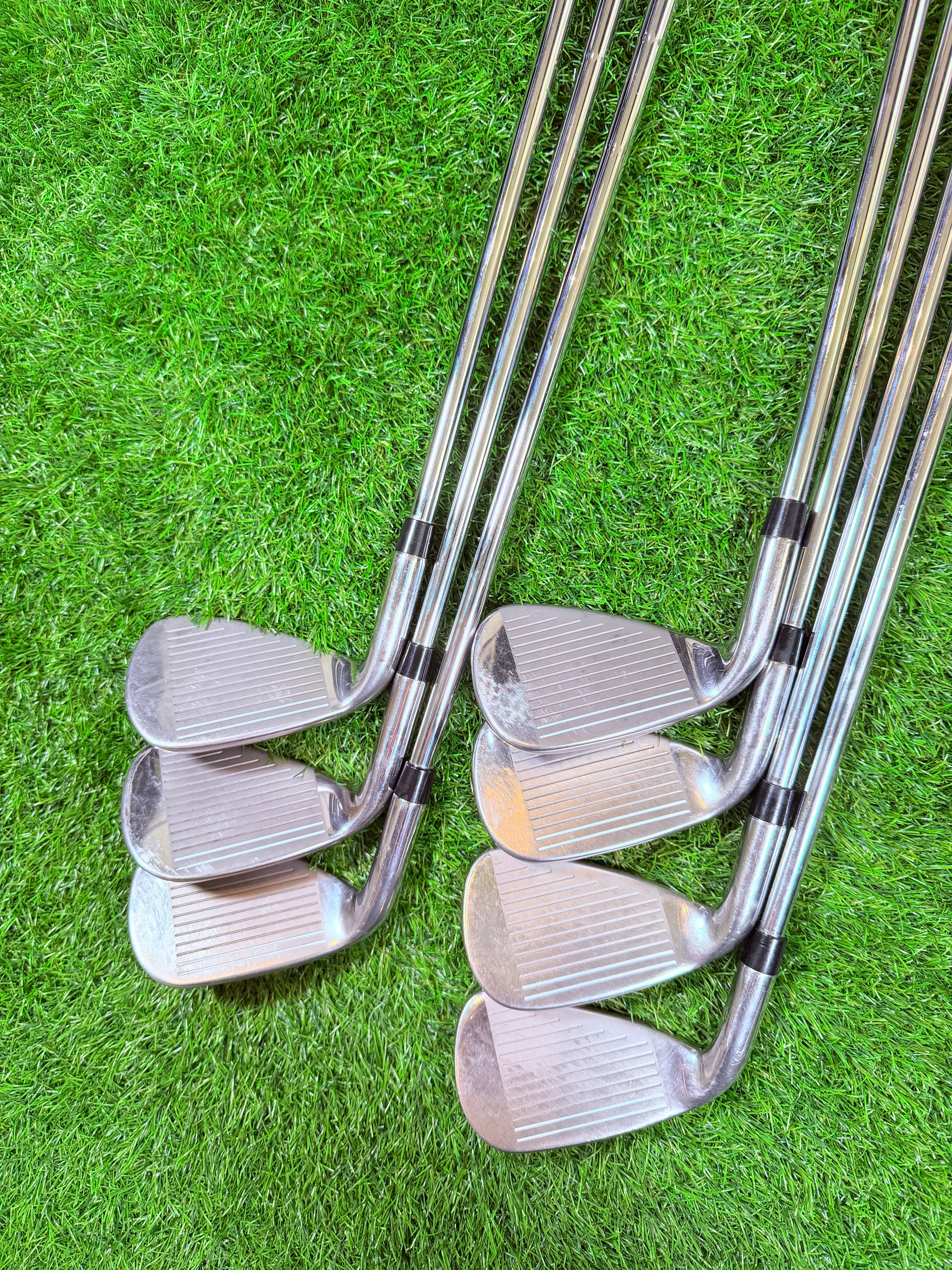 Callaway Rogue ST MAX IJzerset – 5 t/m AW Staal Regular (Rechtshandig)