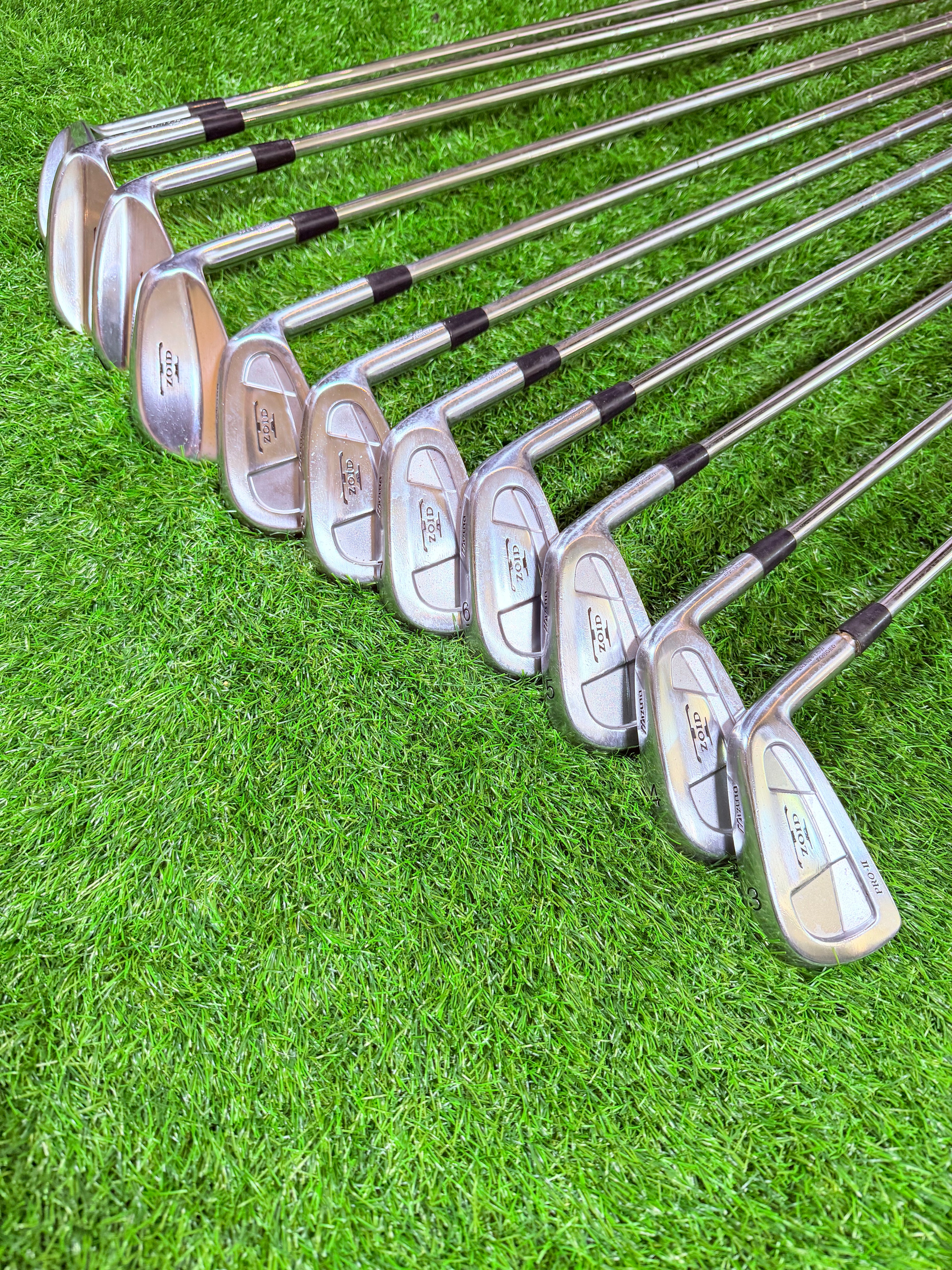 Mizuno T-Zoid Pro II IJzerset – 3 t/m PW + SW/FW/LW Staal R400 (Rechtshandig)