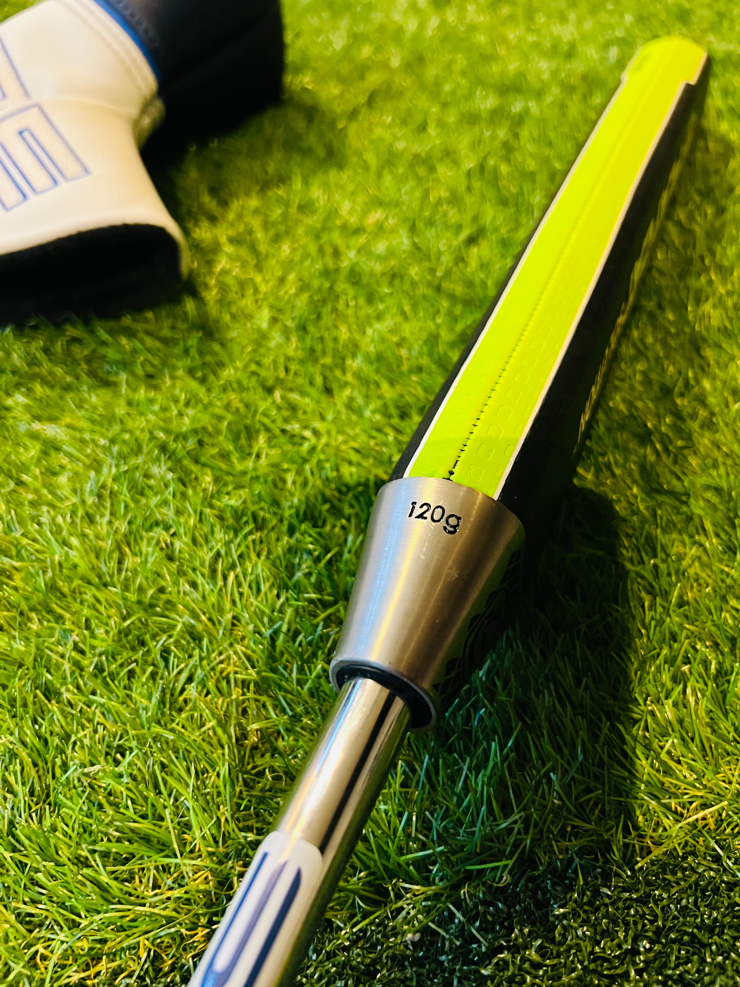 Odyssey Ai-One #9 Tour Bag Collection Putter – 33 inch