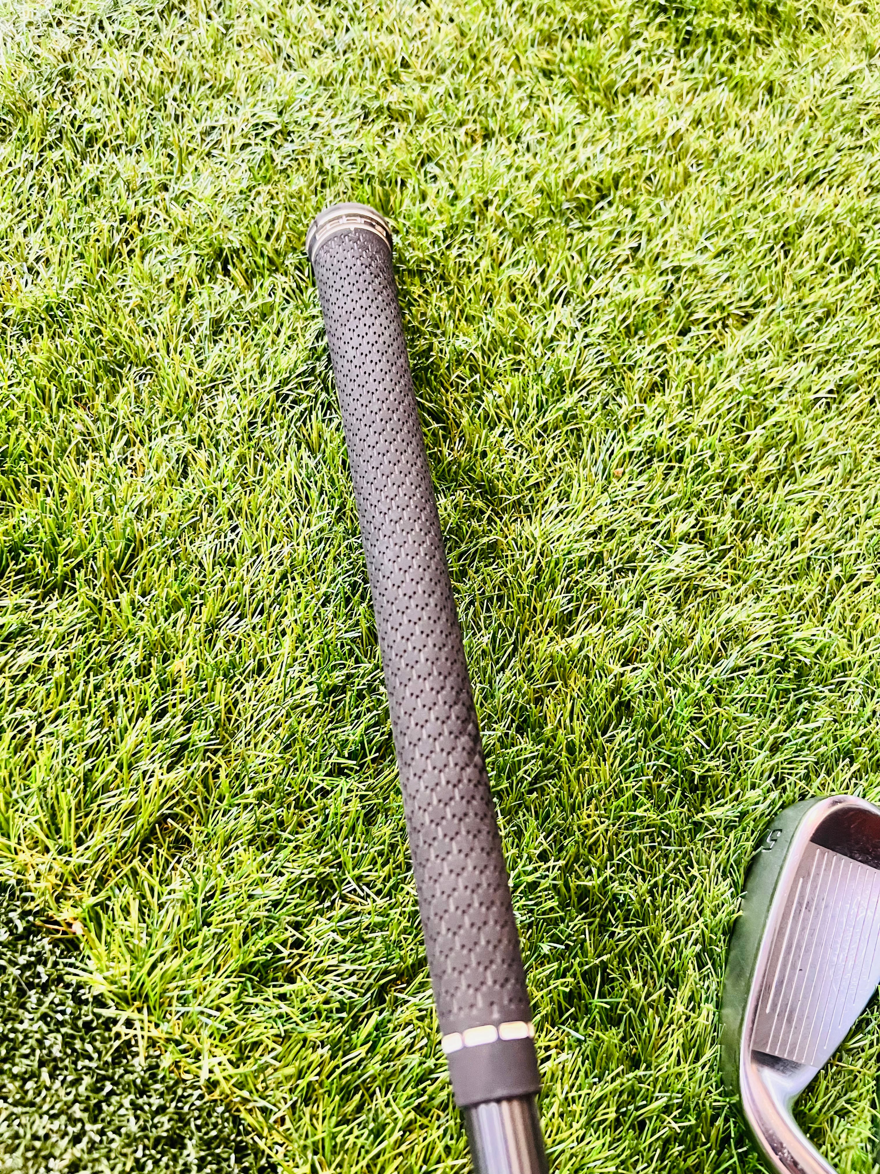 Grips van de Cobra F MAX Superlite