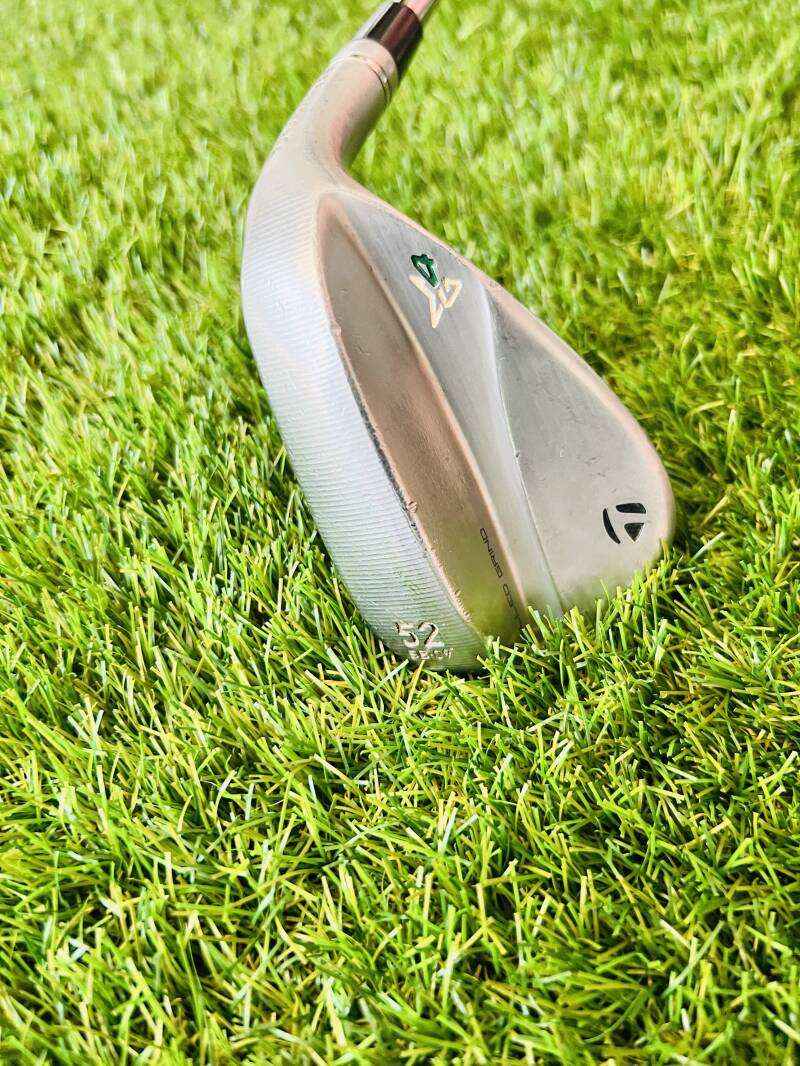 Taylormade Milled Grind 4 52* — 52