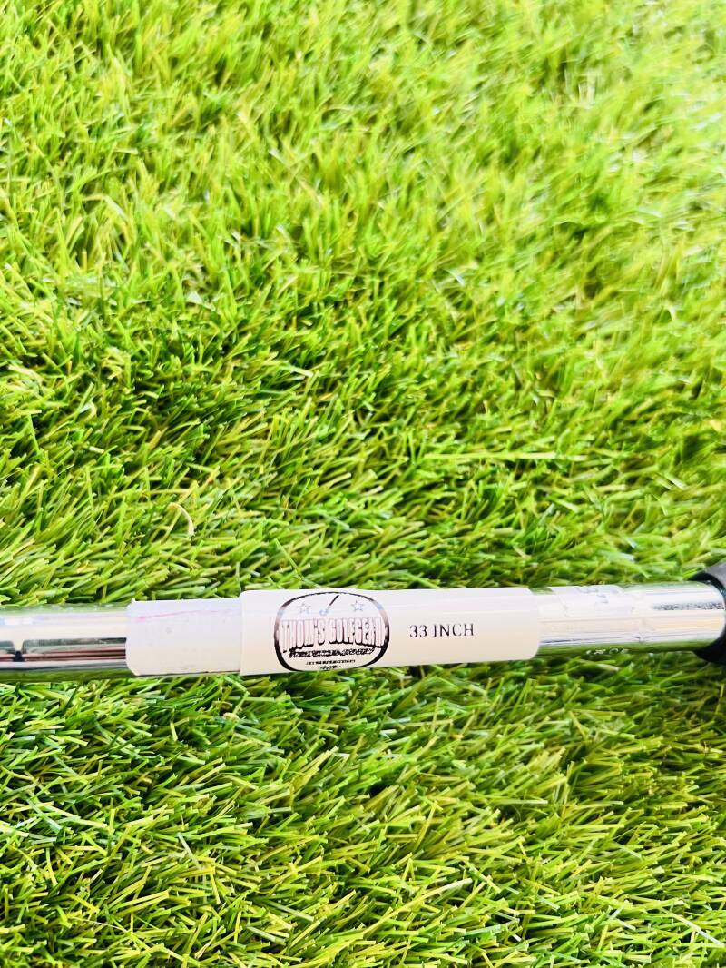 Odyssey Versa 330M Putter — 33