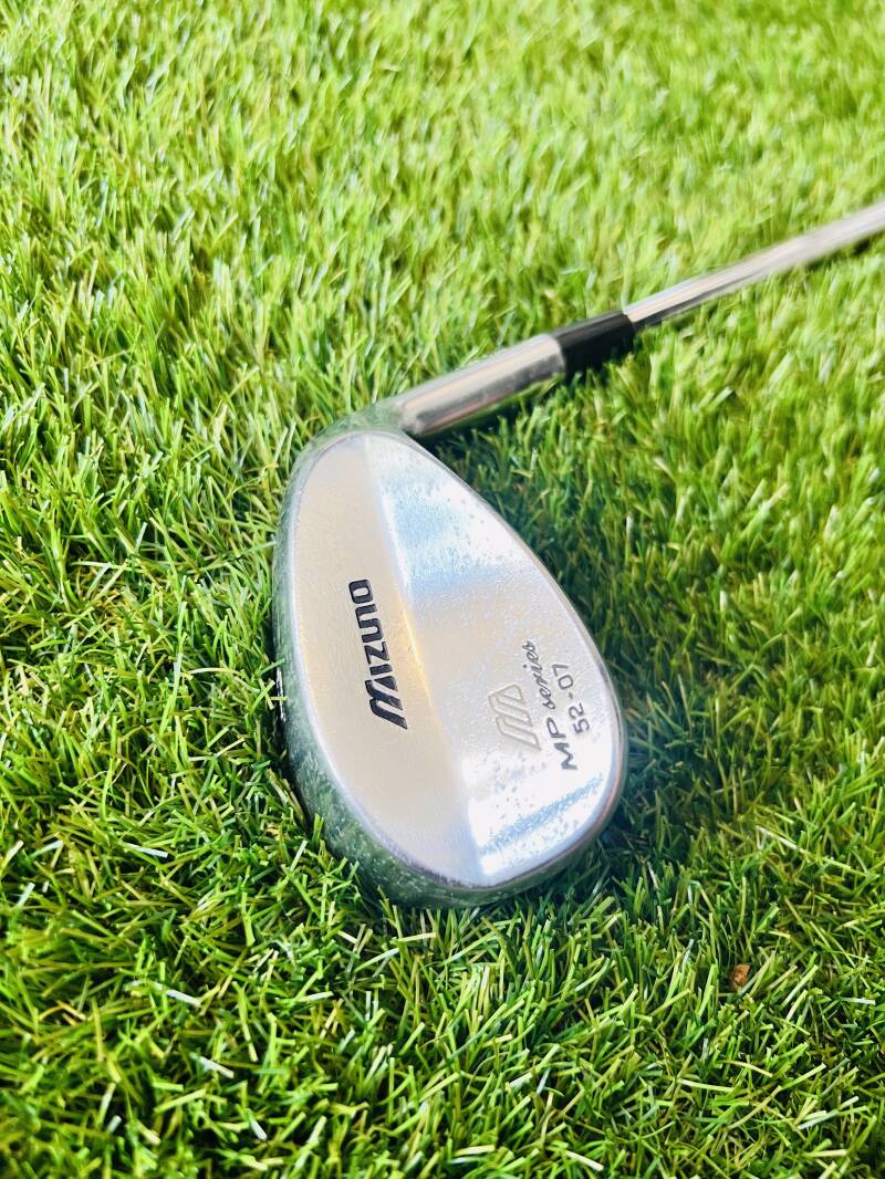Mizuno MP Series 52* — 52