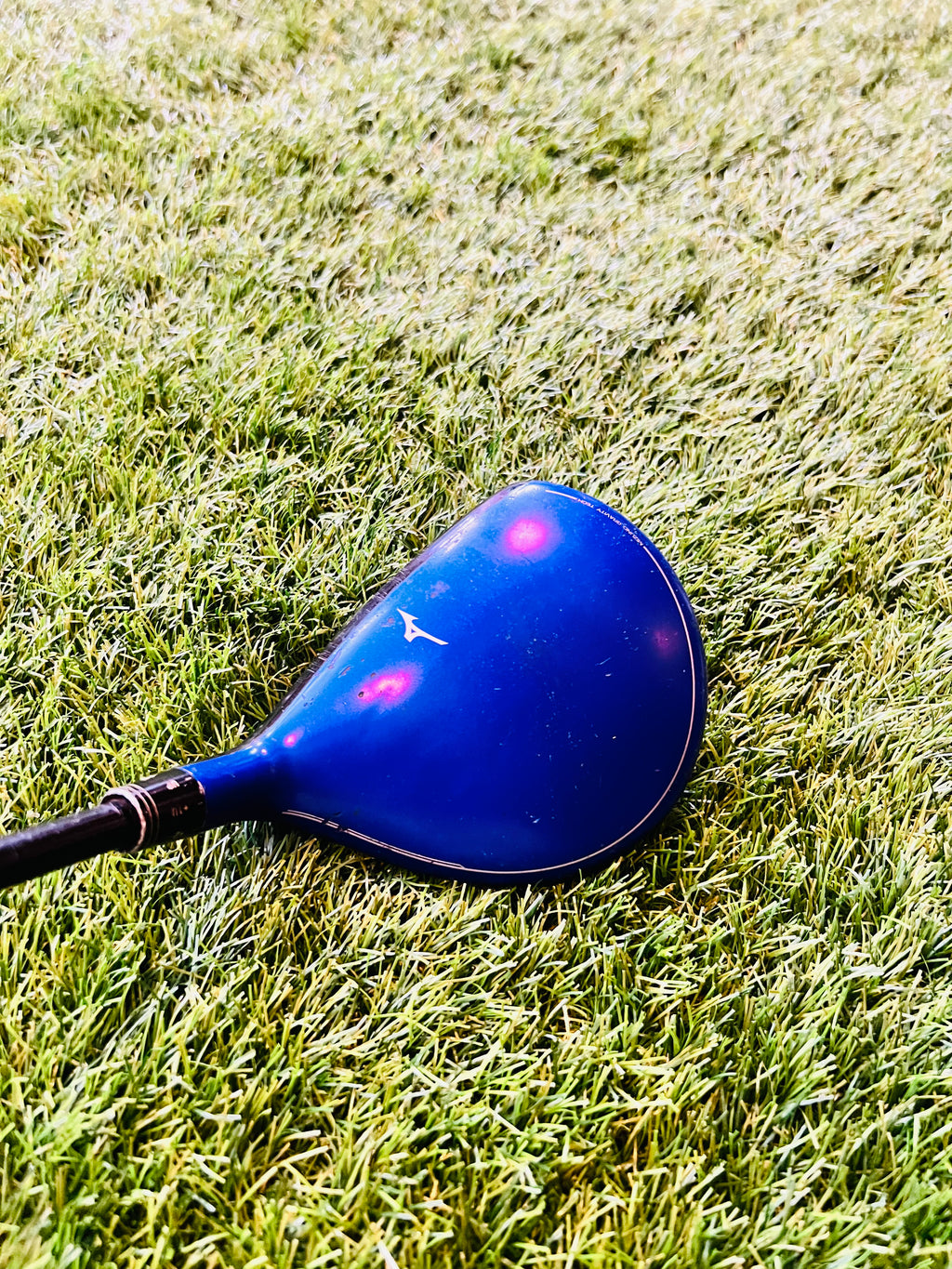 Bovenaanzicht van de Mizuno GT180 3W