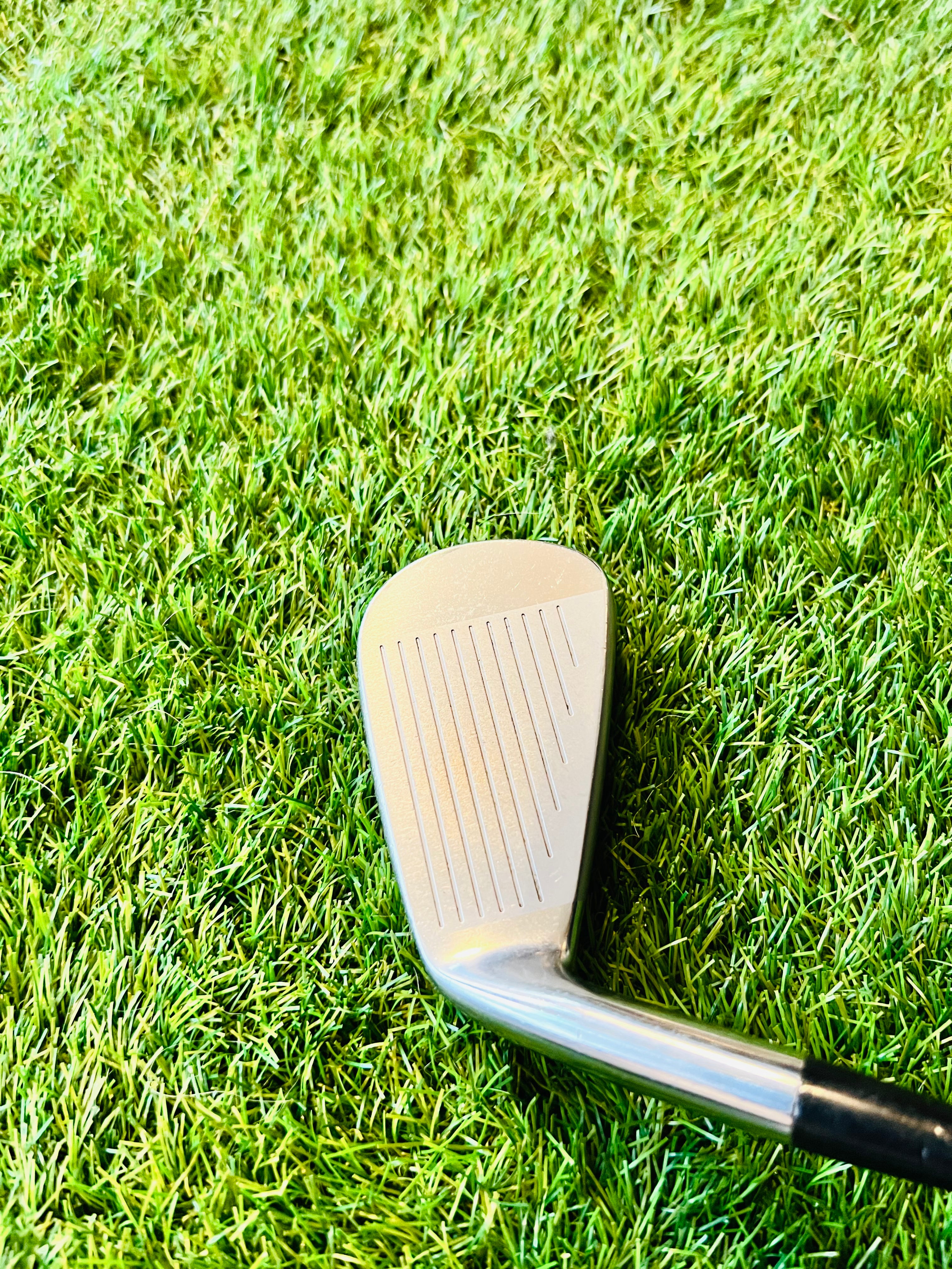 Clubblad van de Mizuno MP-H5 ijzer 4